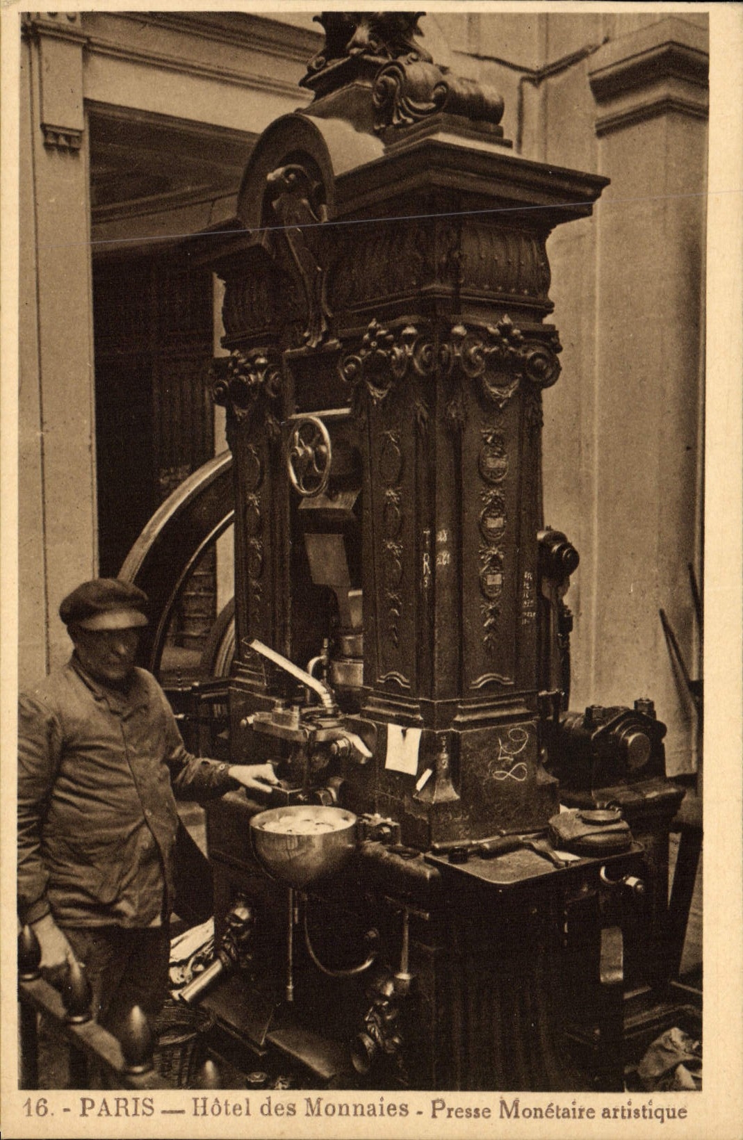 VINTAGE POSTCARD Monnaies Paris Mint Presses monetary artistic