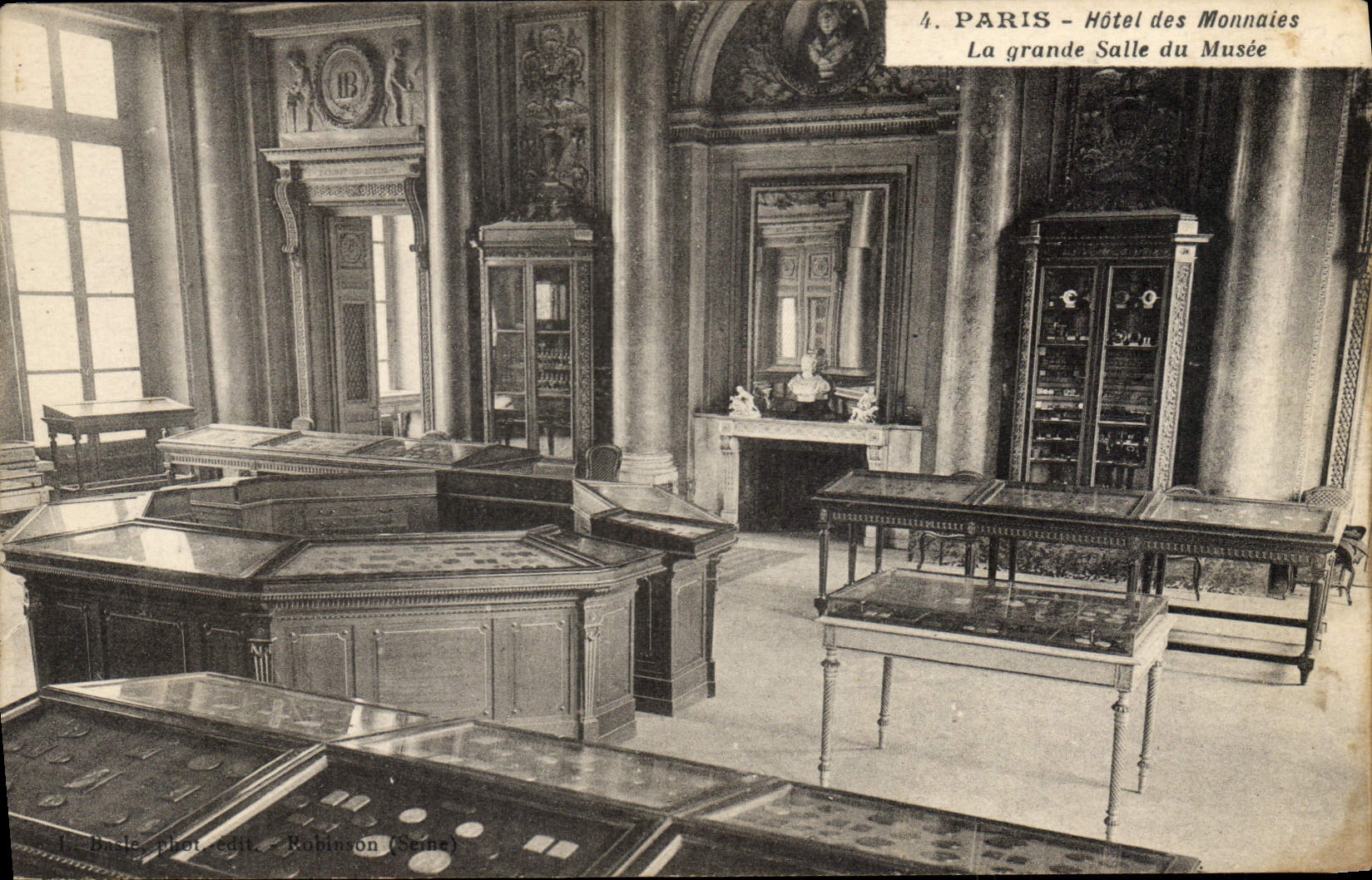 VINTAGE POSTCARD Currencies Paris Mint the big room of the museum