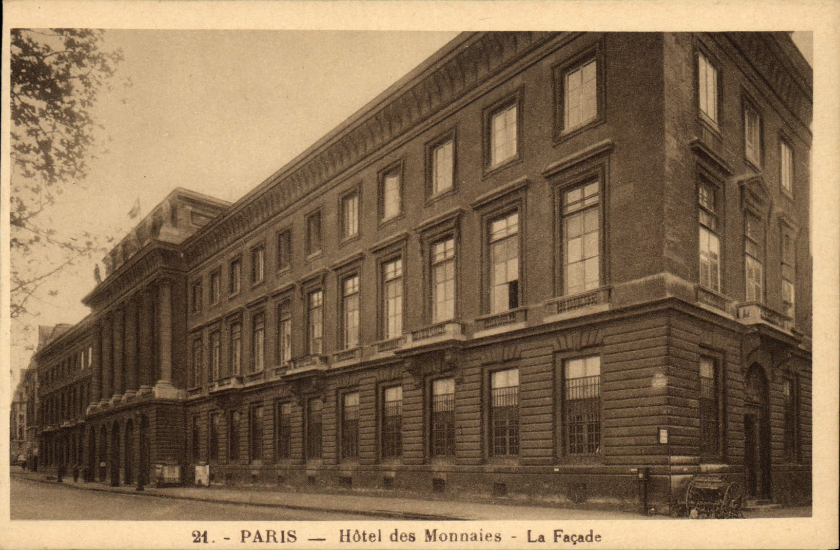 VINTAGE POSTCARD Currencies Paris Mint the frontage