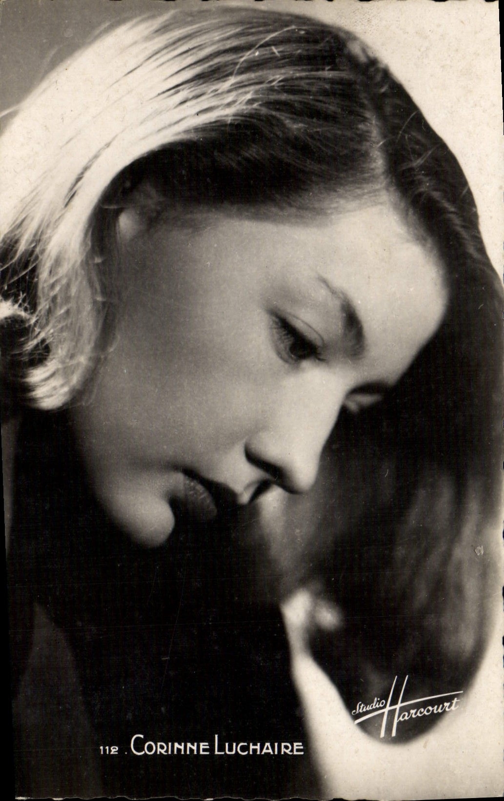 POSTAL MODERNA cine Corinne Luchaire