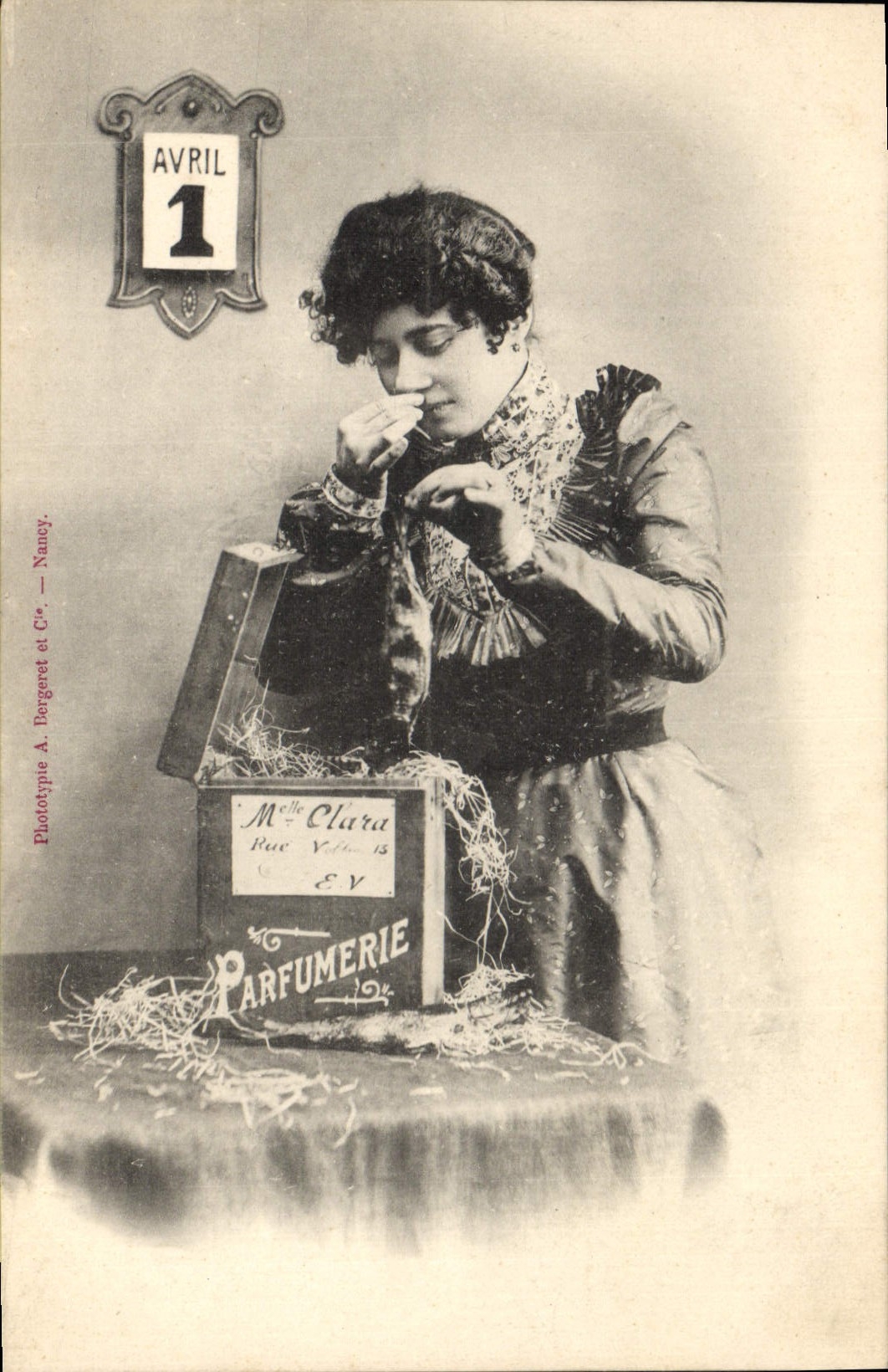 VINTAGE POSTCARD Perfumery Fantasy Woman