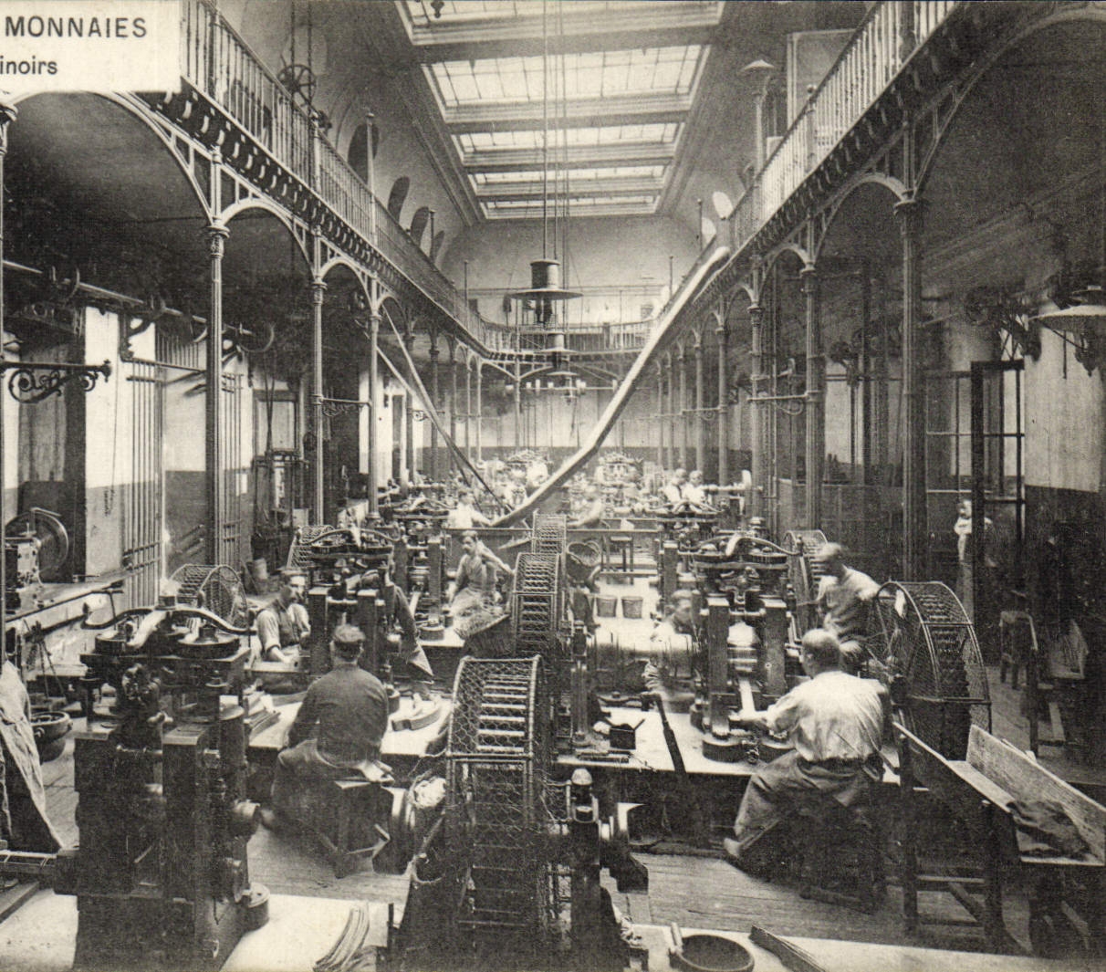 VINTAGE POSTCARD Paris Mint Room of the rolling mills