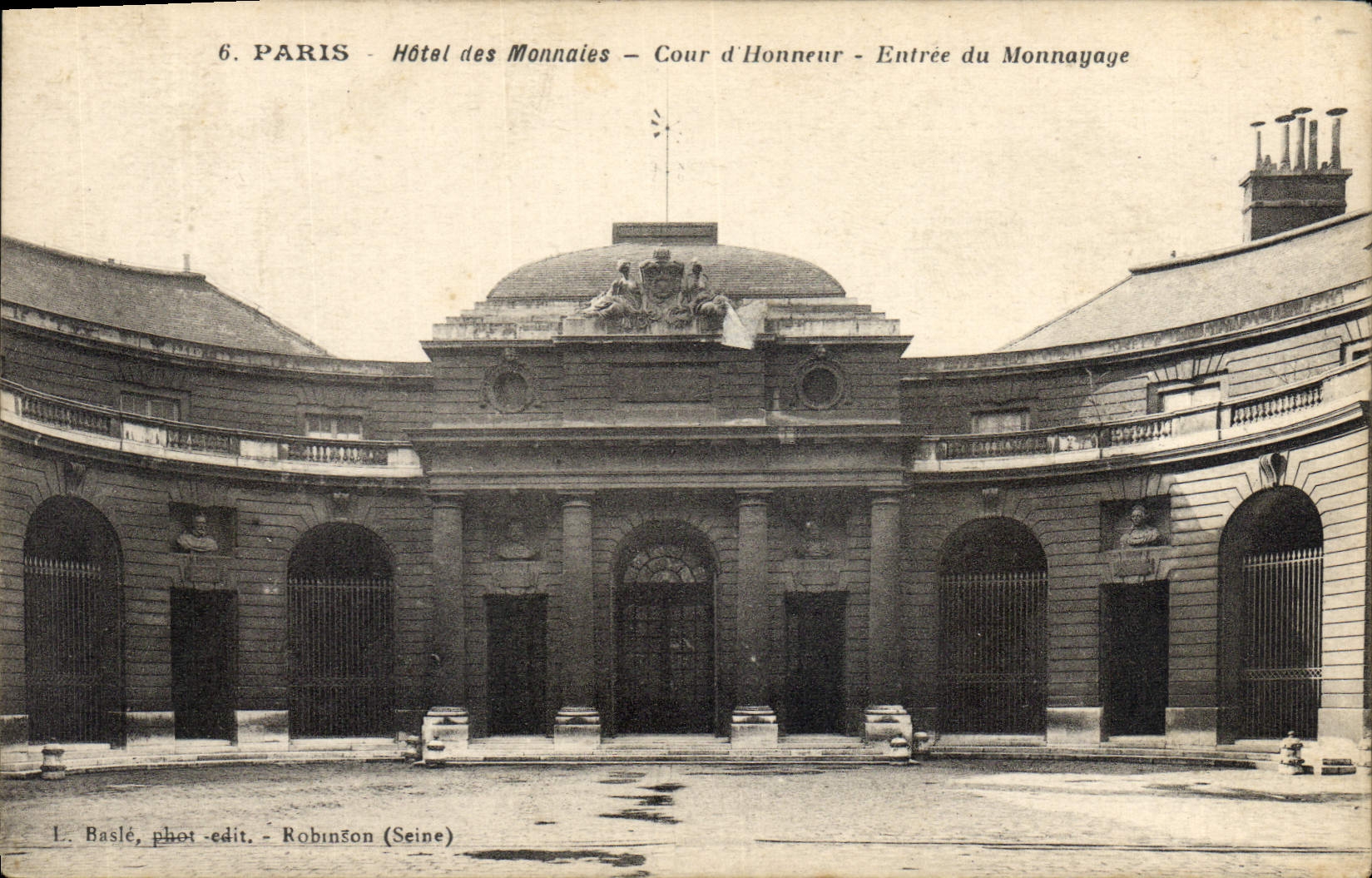 VINTAGE POSTCARD Paris Mint Main courtyard Entered of coining