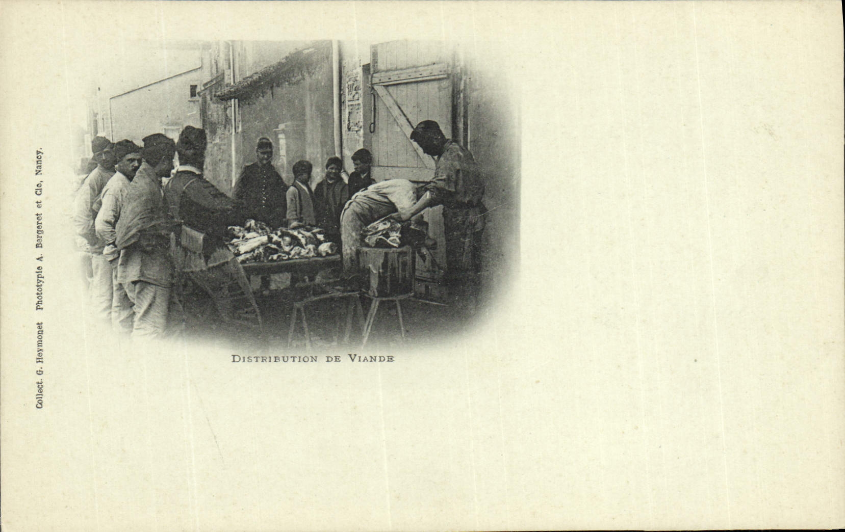CPA Militaria Distribution de viande 