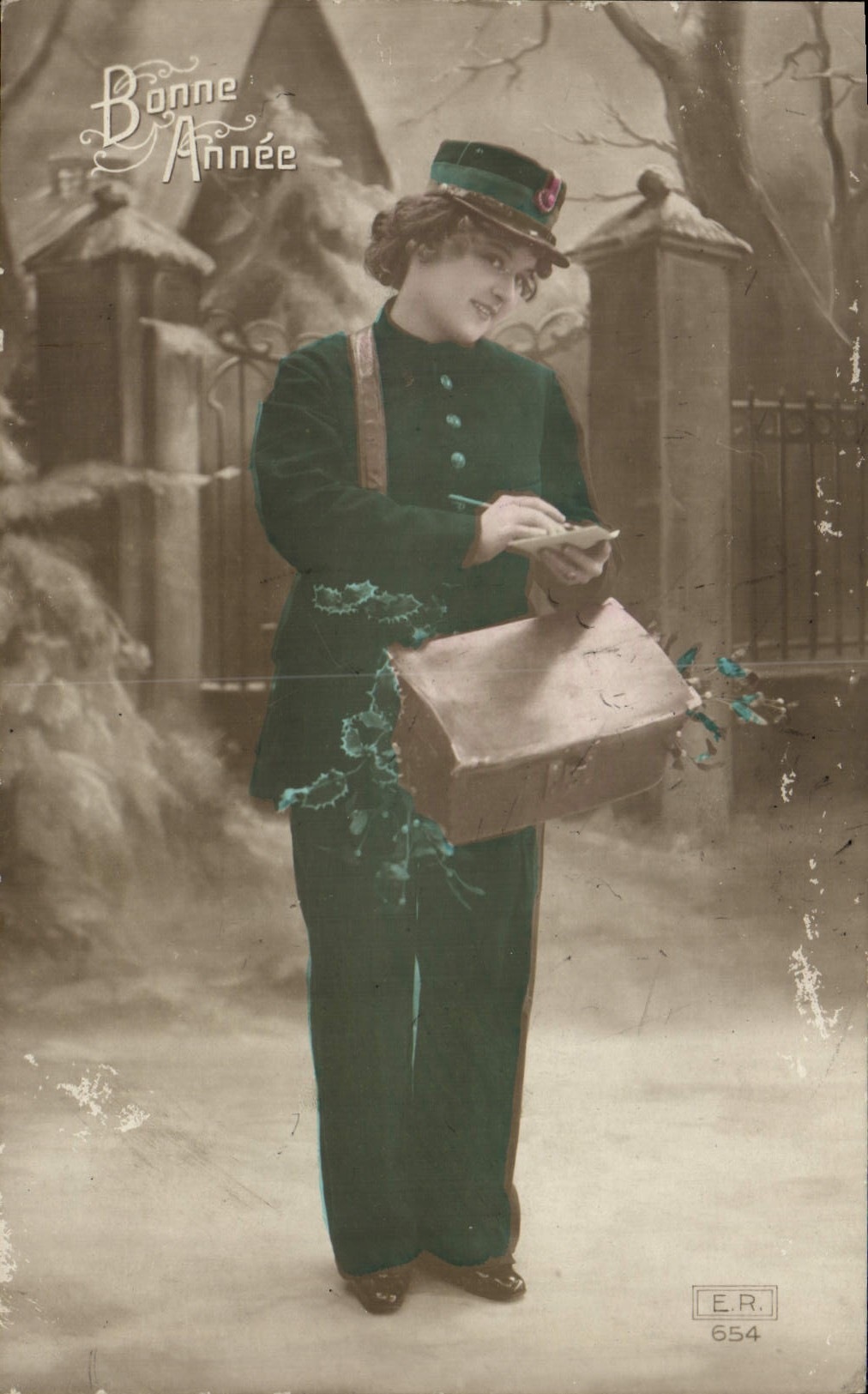 VINTAGE POSTCARD Postiere