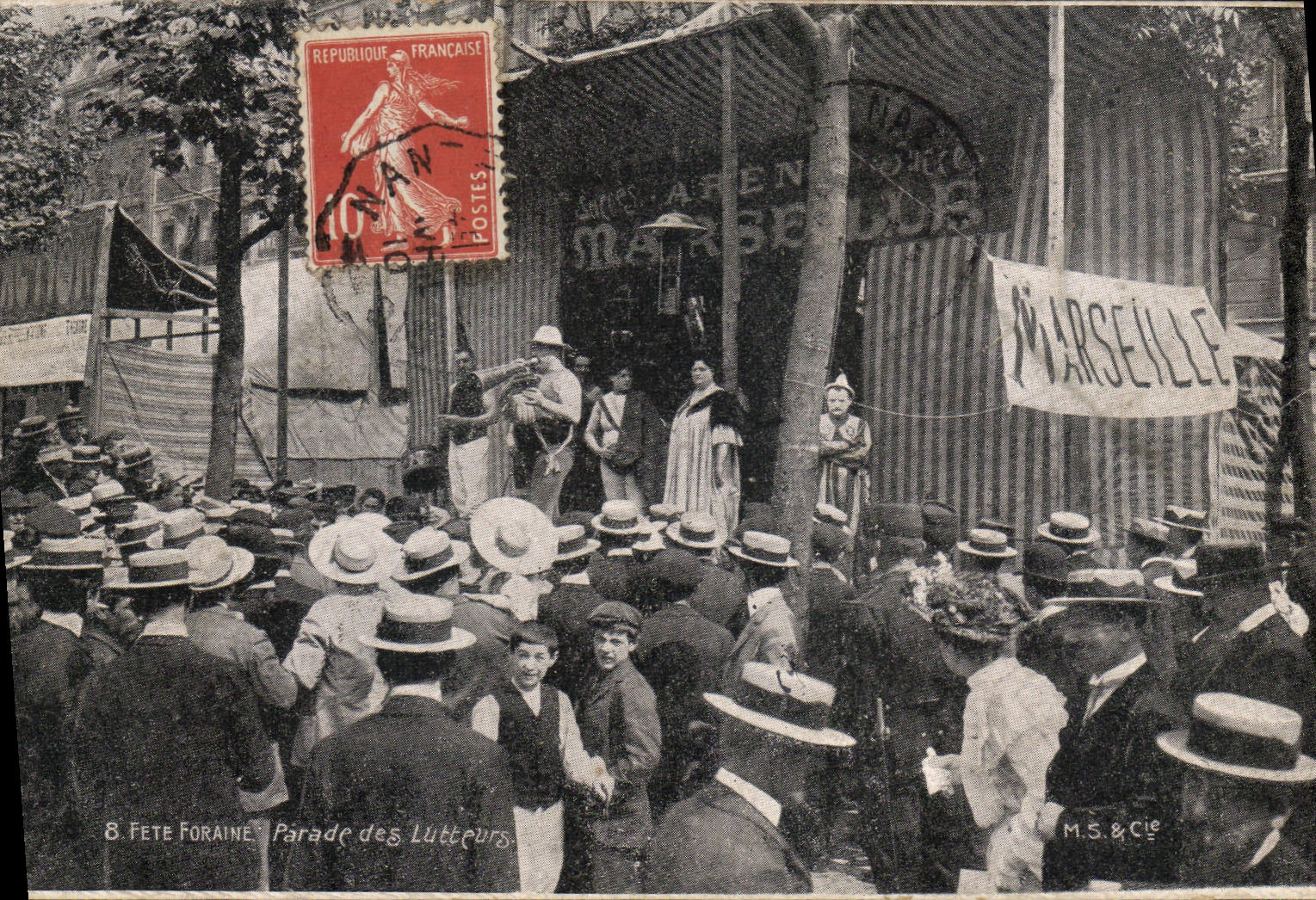 VINTAGE POSTCARD Fun fair Parades of the fighters Lutte Marseilles TOP