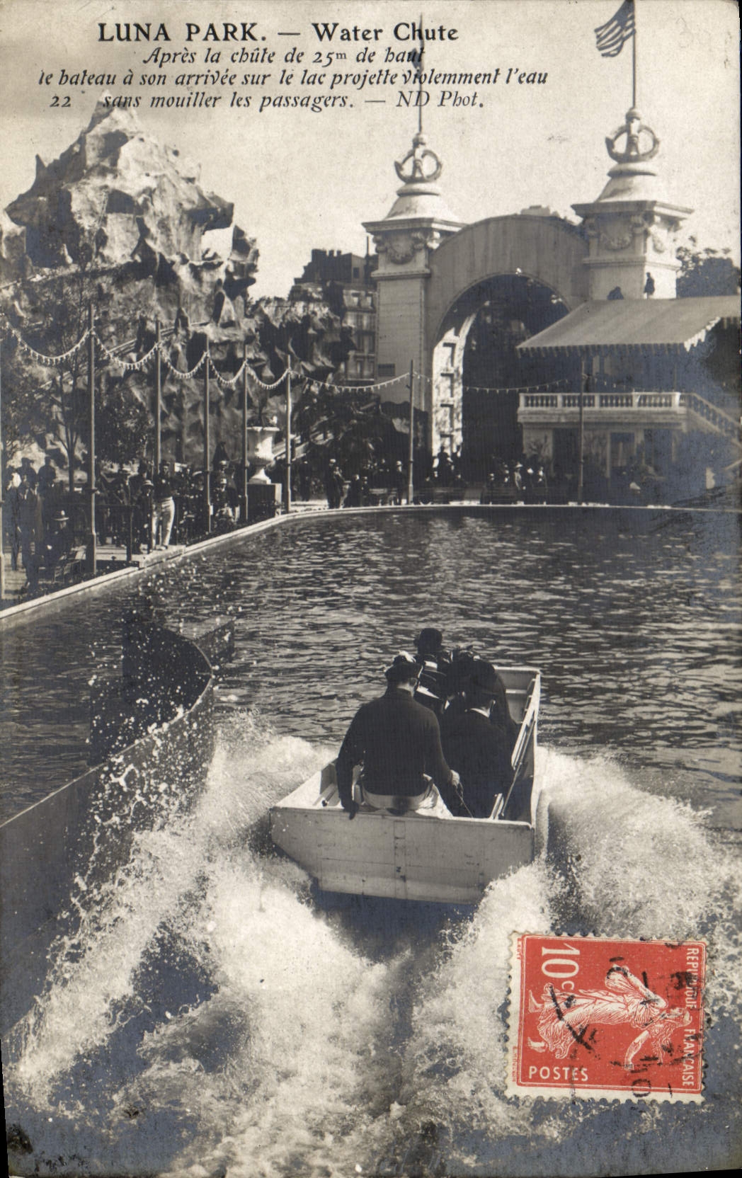 VINTAGE POSTCARD Fun fair luna Park Water Falls the boat has its arrival on the lake