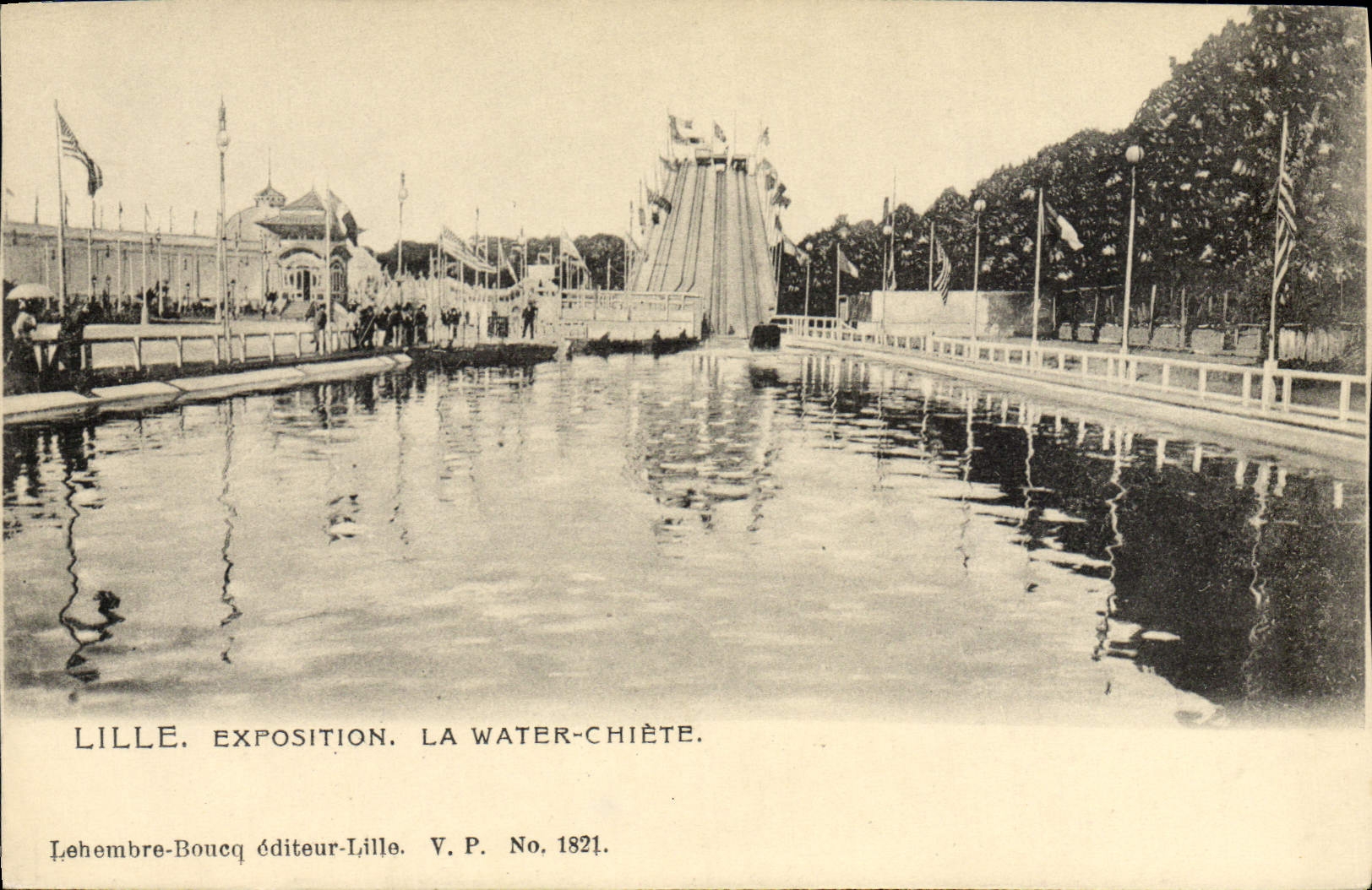 VINTAGE POSTCARD Fun fair Lille Fair the toilets chiete