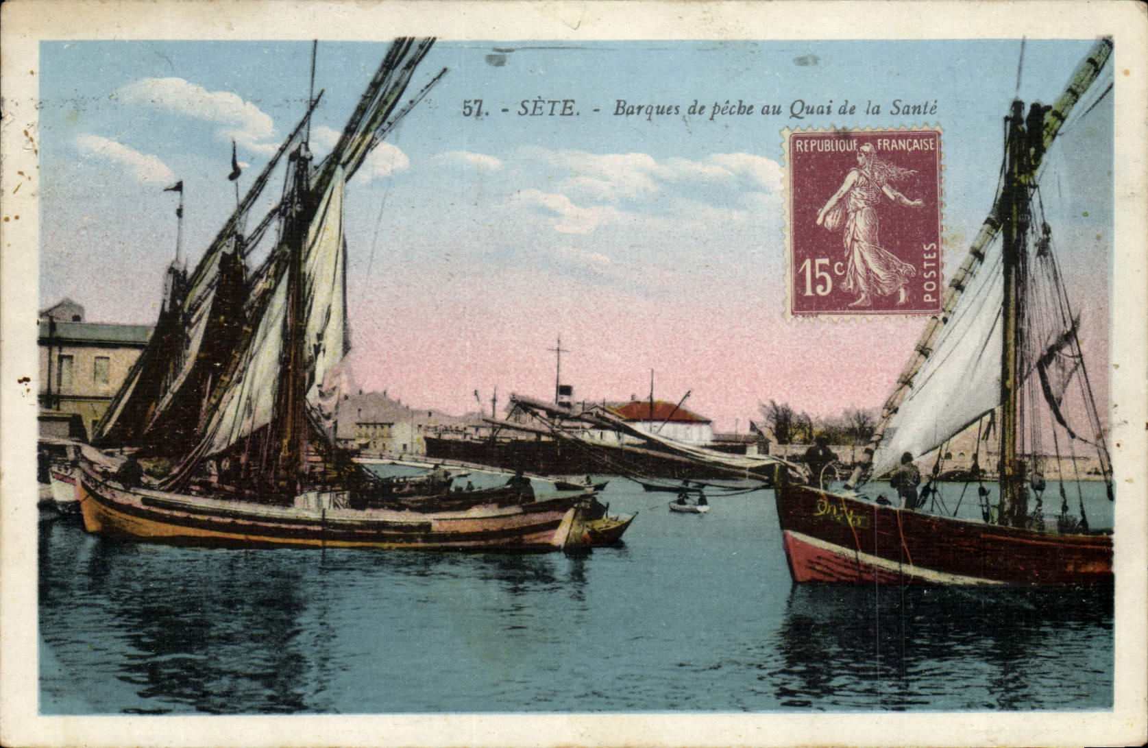 CPA Bateau de peche Sete Barque de peche au quai de la sante