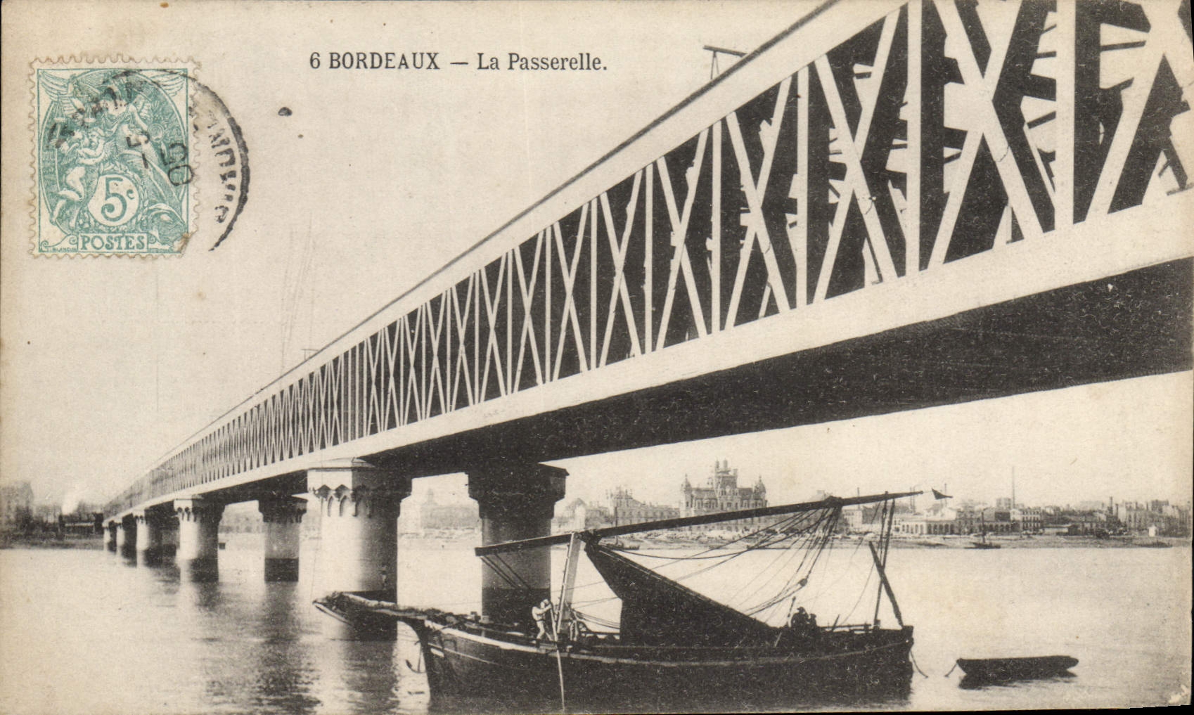 CPA Bateau de peche Bordeaux La passerelle