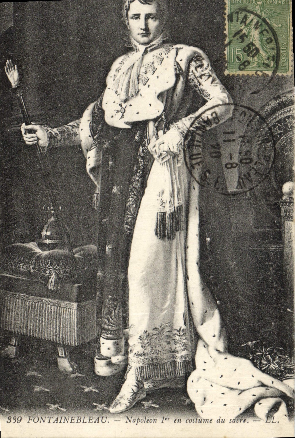 VINTAGE POSTCARD Napoleon History 1st in costume of Fontainebleau sacring