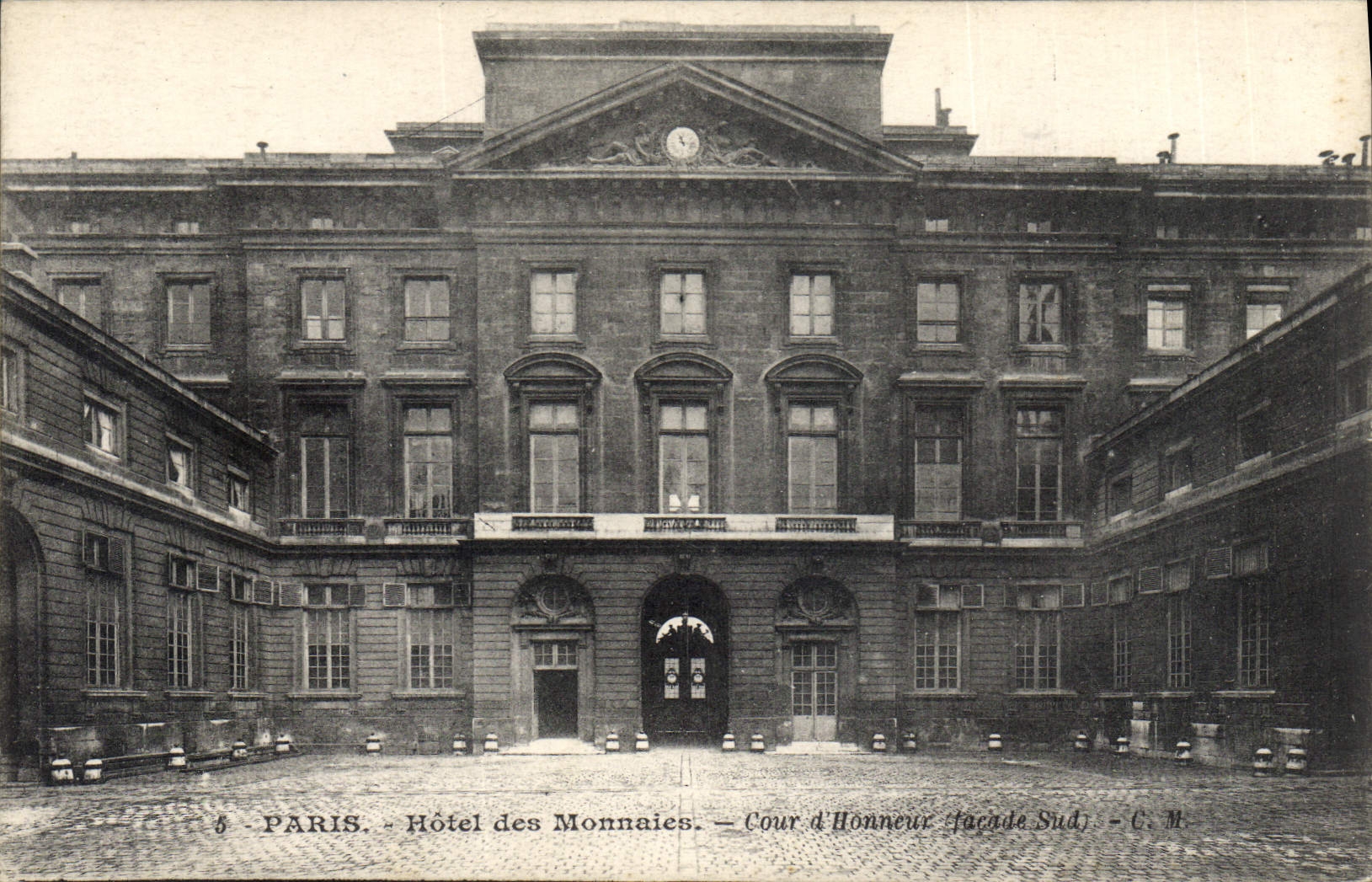 CPA Paris Hotel des Monnaies Cour d'honneur