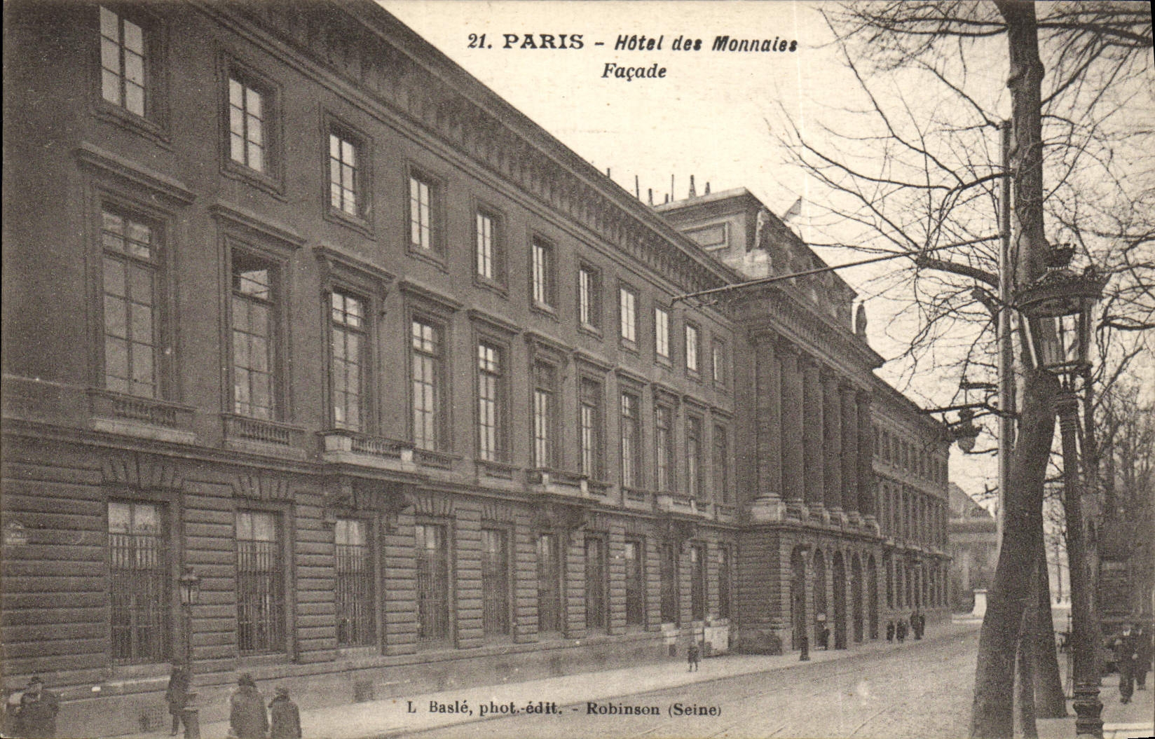 VINTAGE POSTCARD Paris Mint Frontage