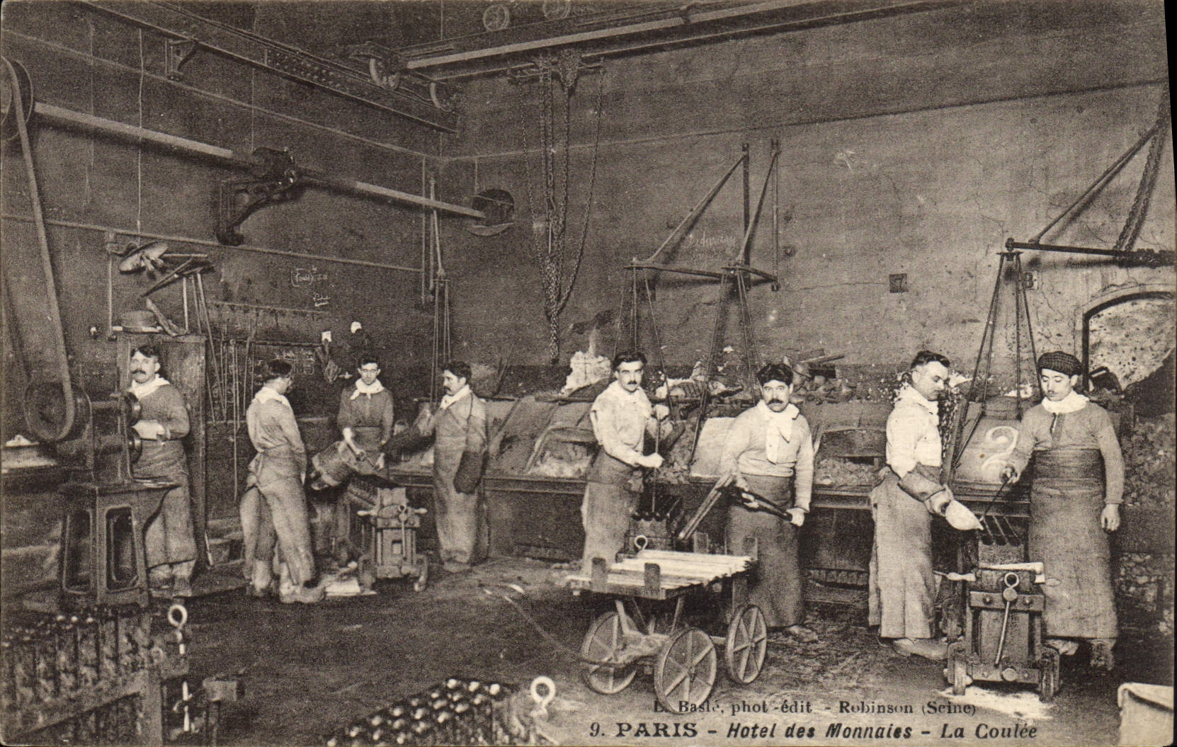 VINTAGE POSTCARD Paris Mint casting