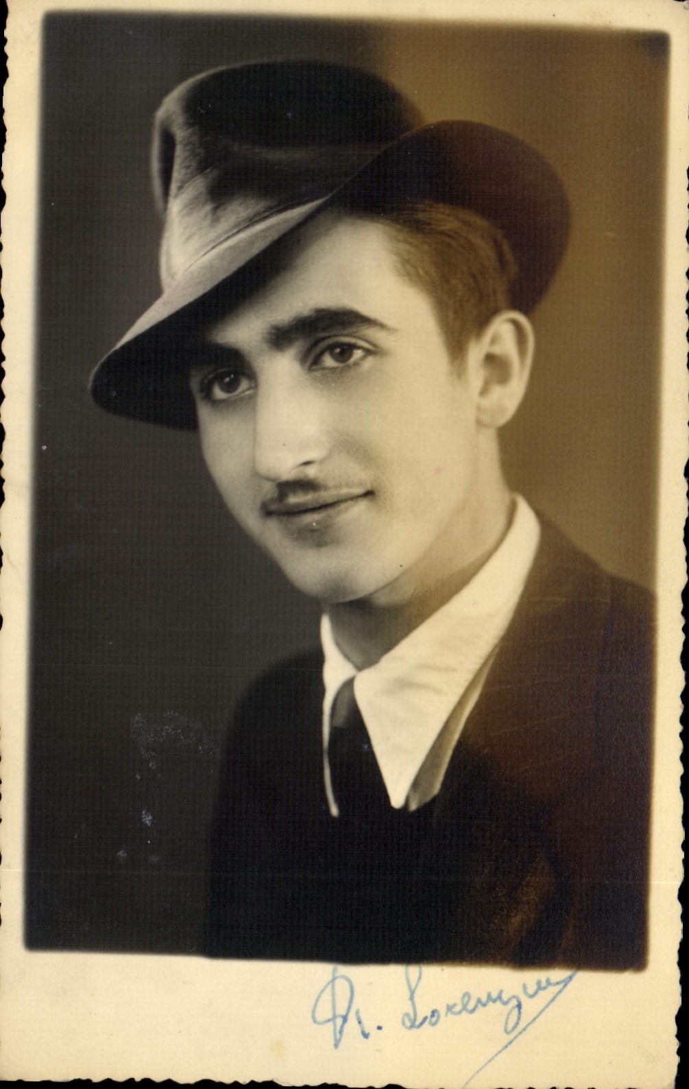 POSTAL MODERNA cine de Lorenzu