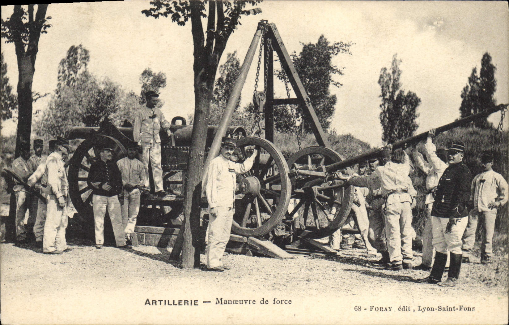 CPA Militaria Artillerie Manoeuvre de force