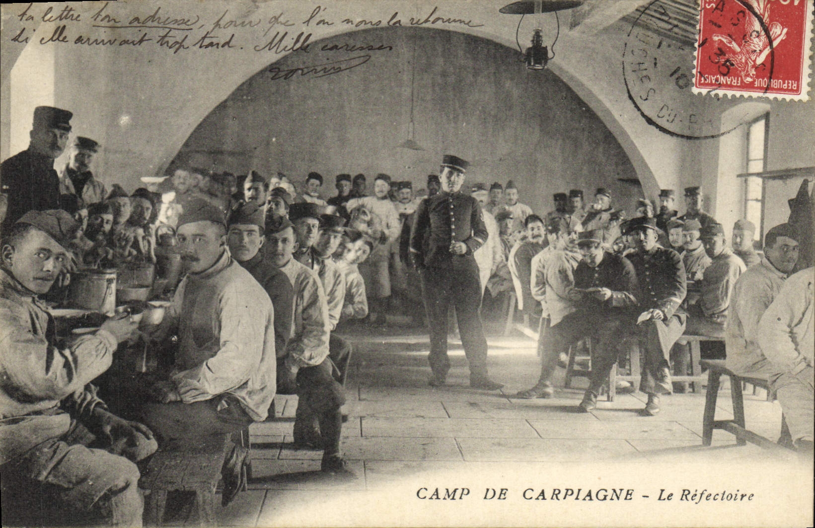 CPA Militaria Camp de Carpiagne Le refectoire