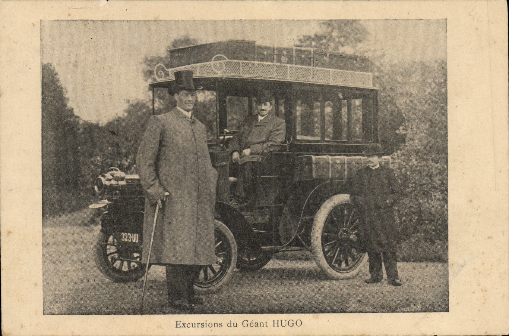 CPA Excursion du geant Hugo Automobile
