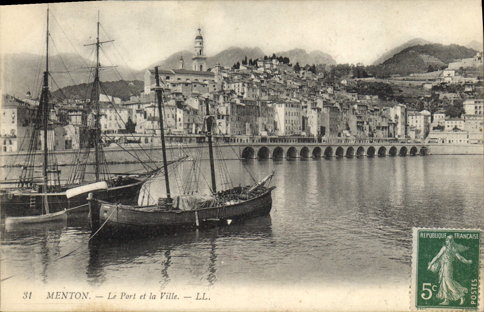 VINTAGE POSTCARD Fishing Vessel Menton the port and the city