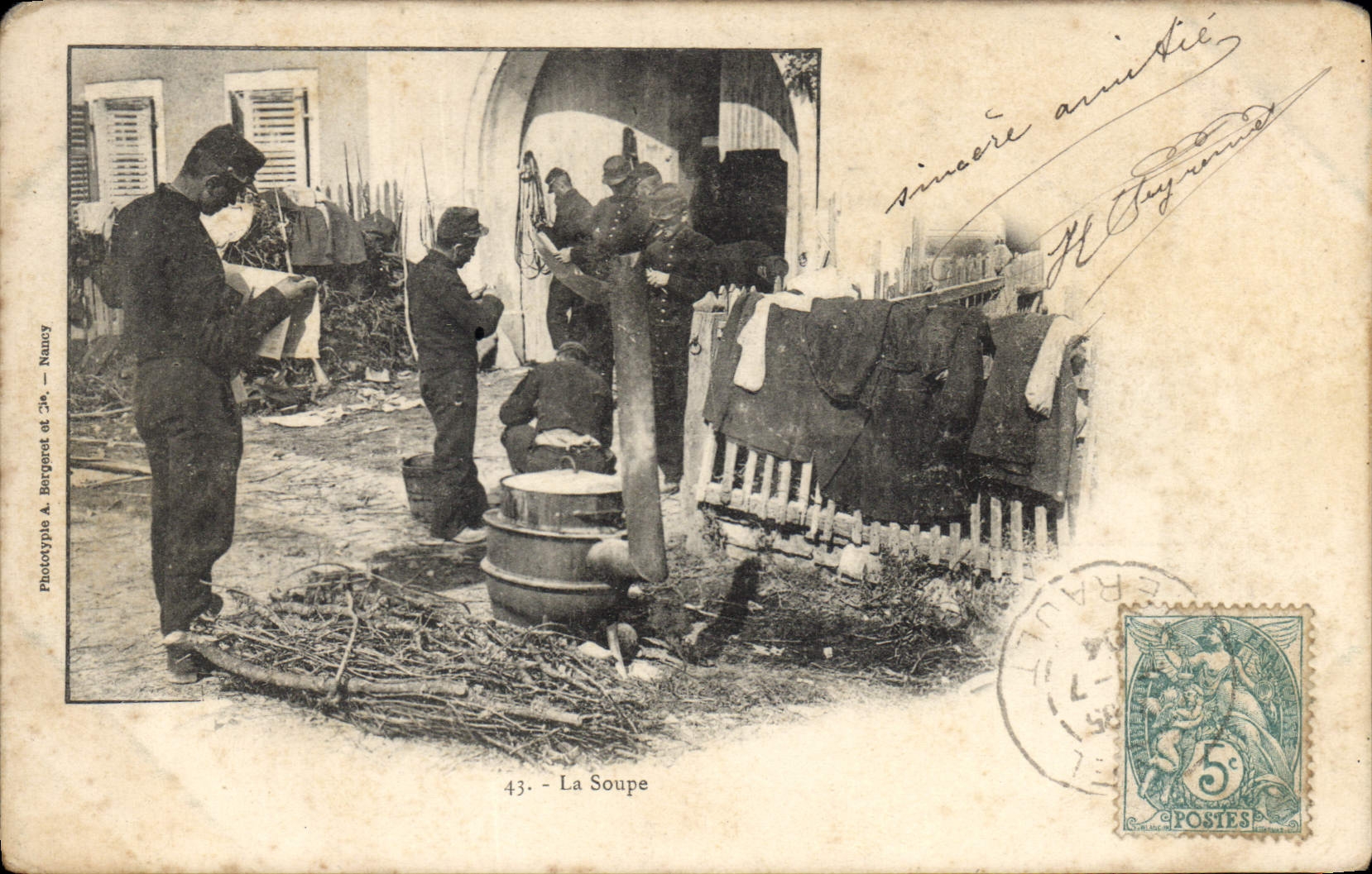 CPA Fantaisie Militaria La soupe