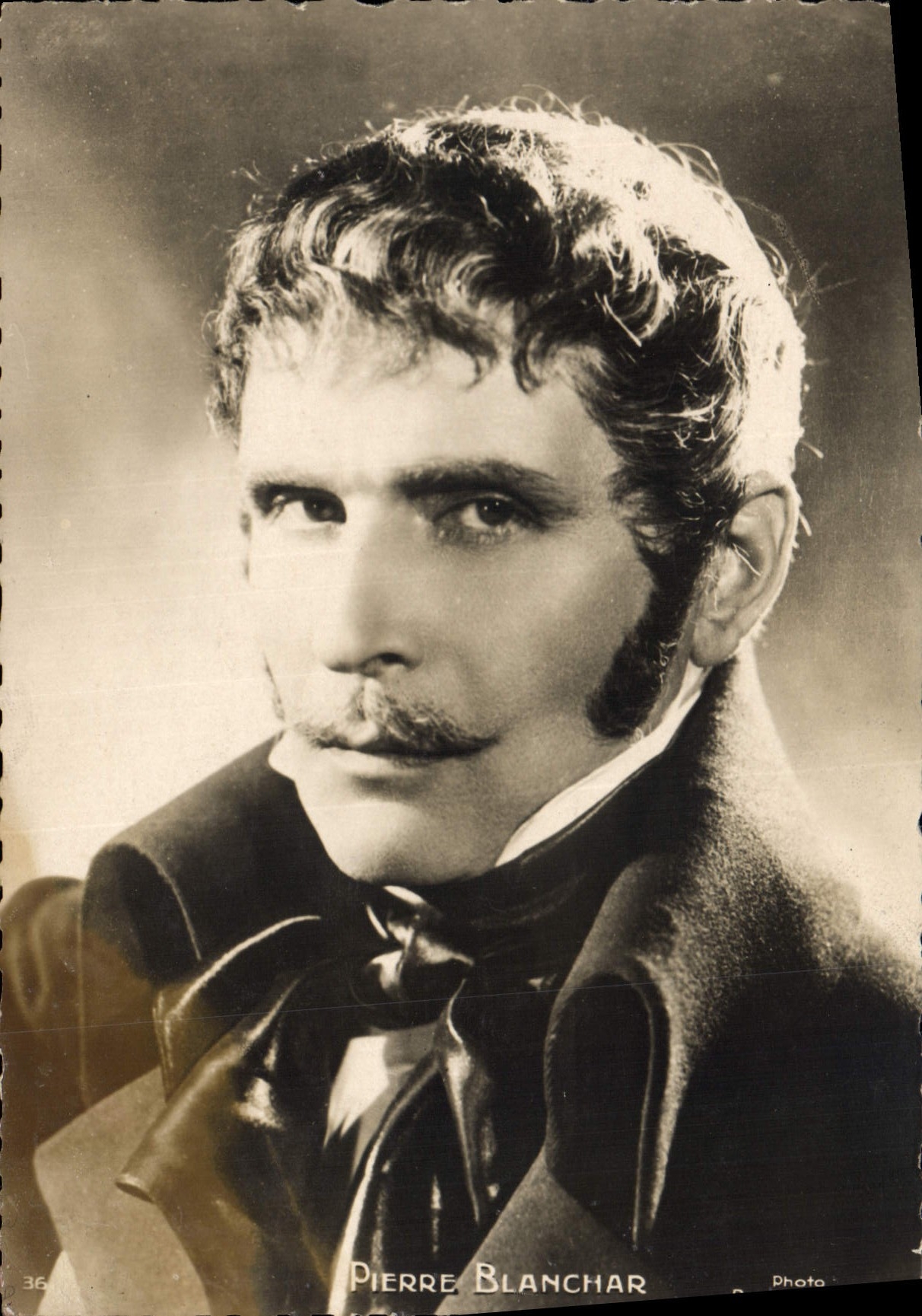 POSTAL MODERNA cine Pedro Blanchar