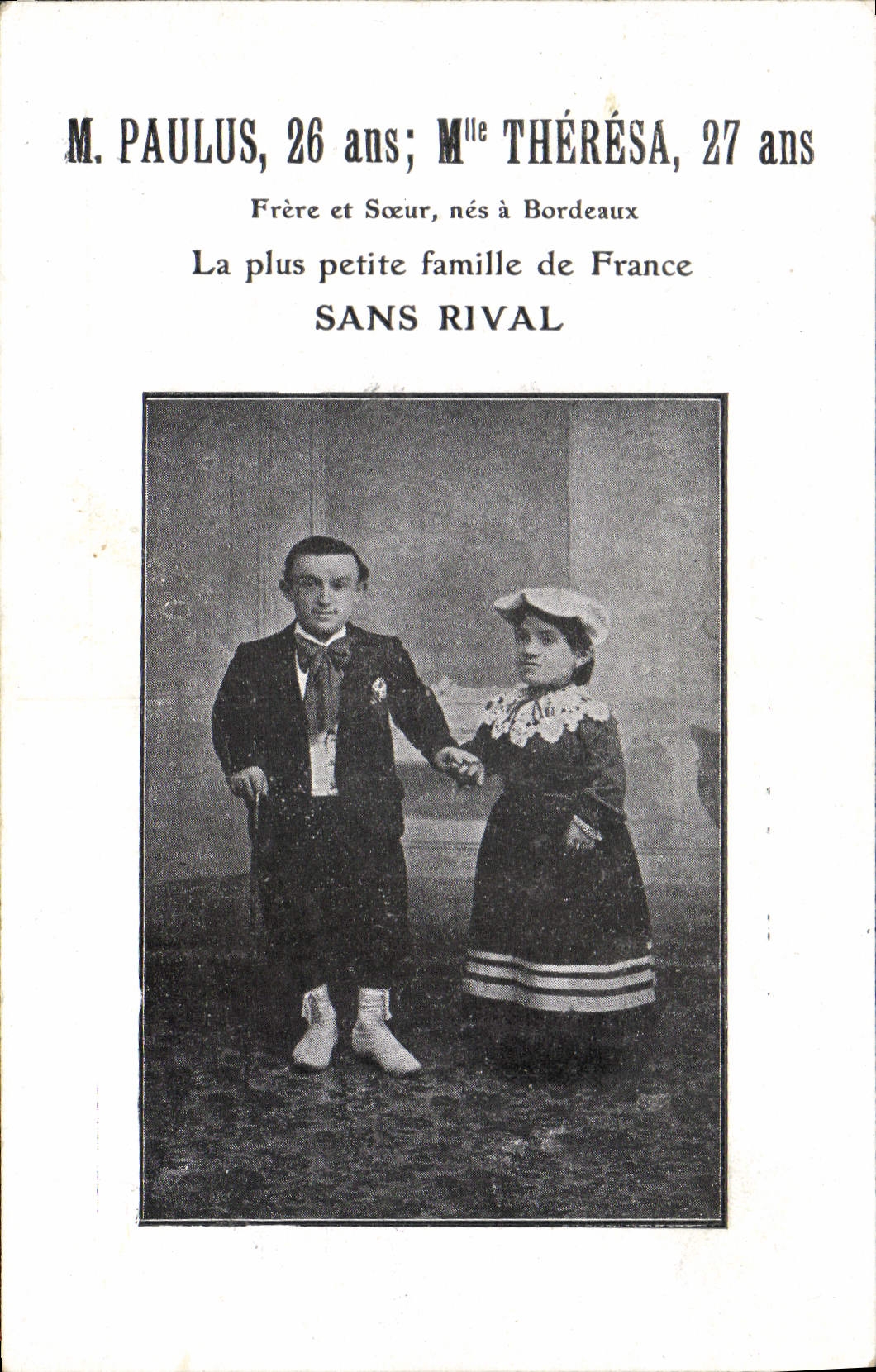 VINTAGE POSTCARD Dwarf Dwarves Mr. Paulus Miss Theresa Brother and sister has Bordeaux TOP