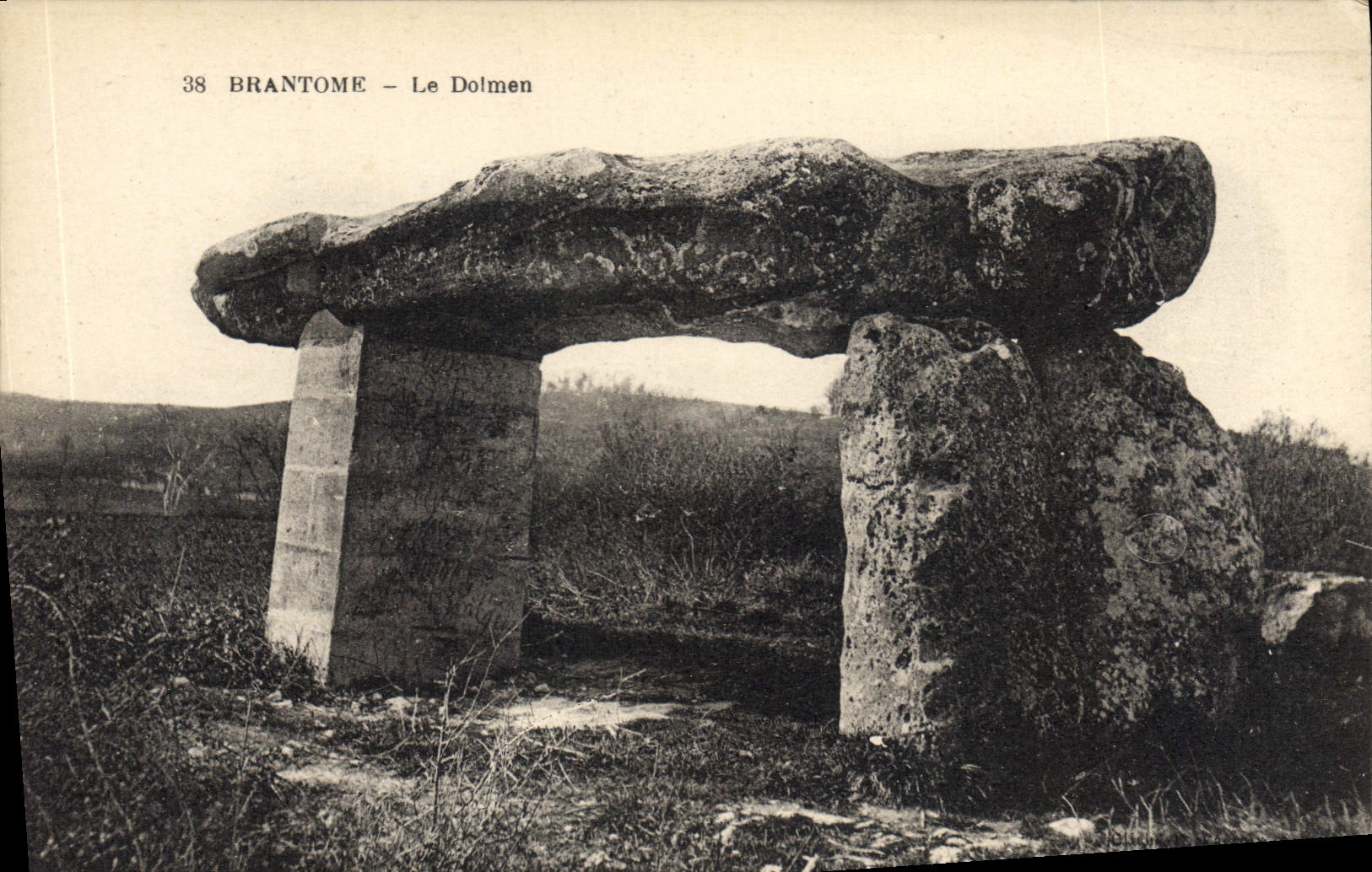CPA Dolmen Menhir Brantome