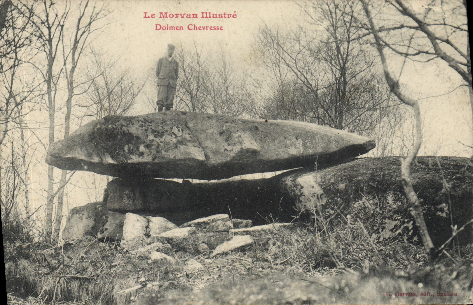 VINTAGE POSTCARD Dolmen Menhir Dolme Chevresse Morvan