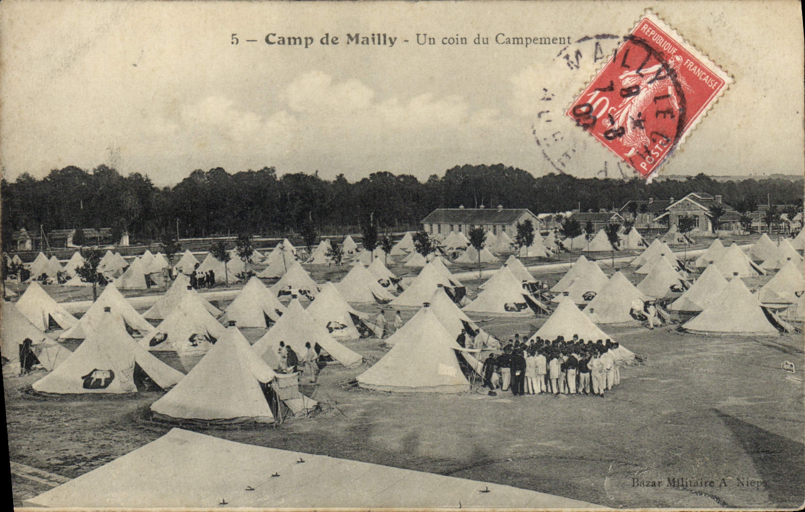 CPA Fantaisie Militaria Camp de Mailly Un coin du campement 
