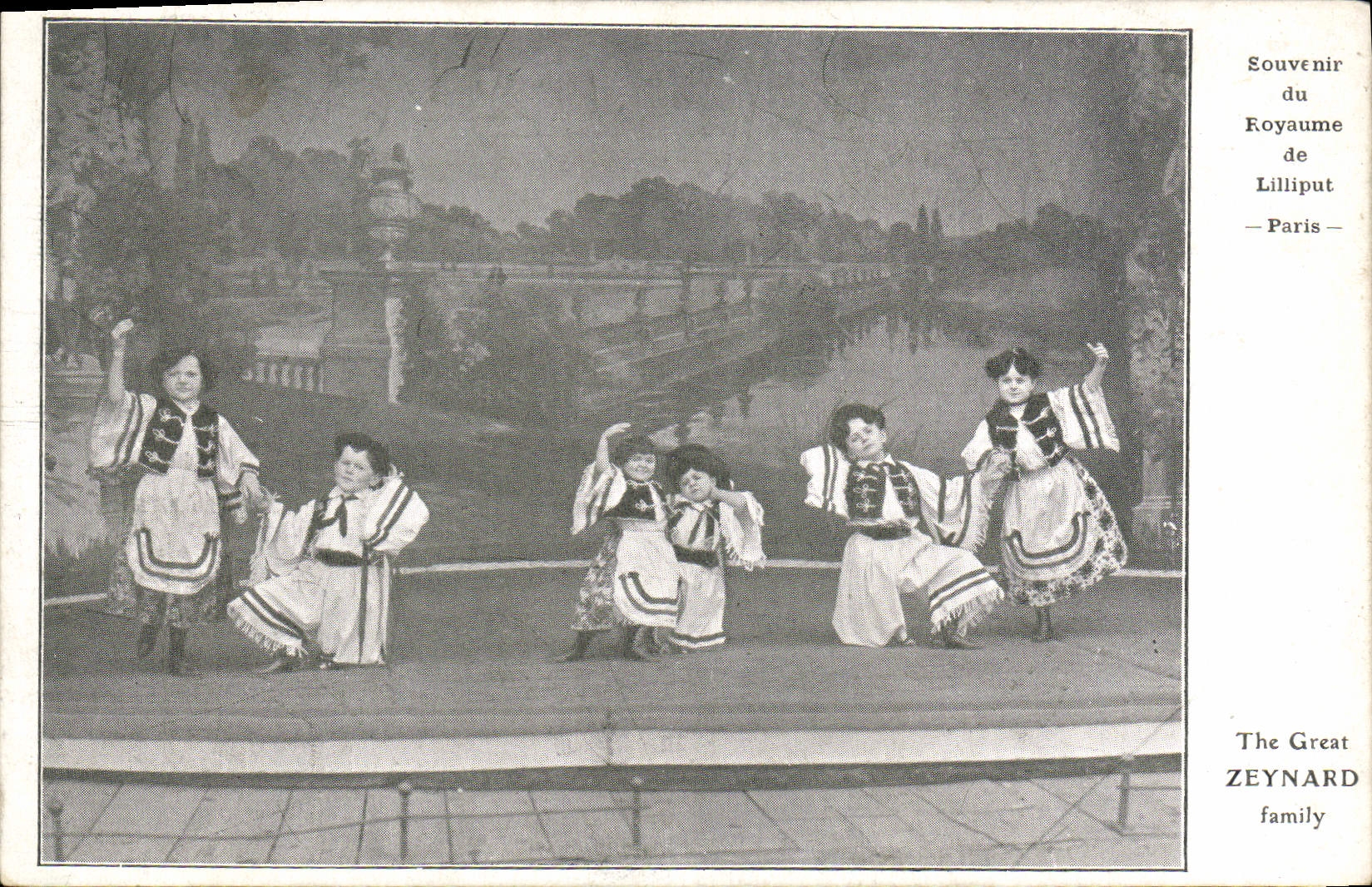 VINTAGE POSTCARD Dwarf Dwarves Souvenir of the Kingdom of Lilliput Paris The Great Zeynard Family