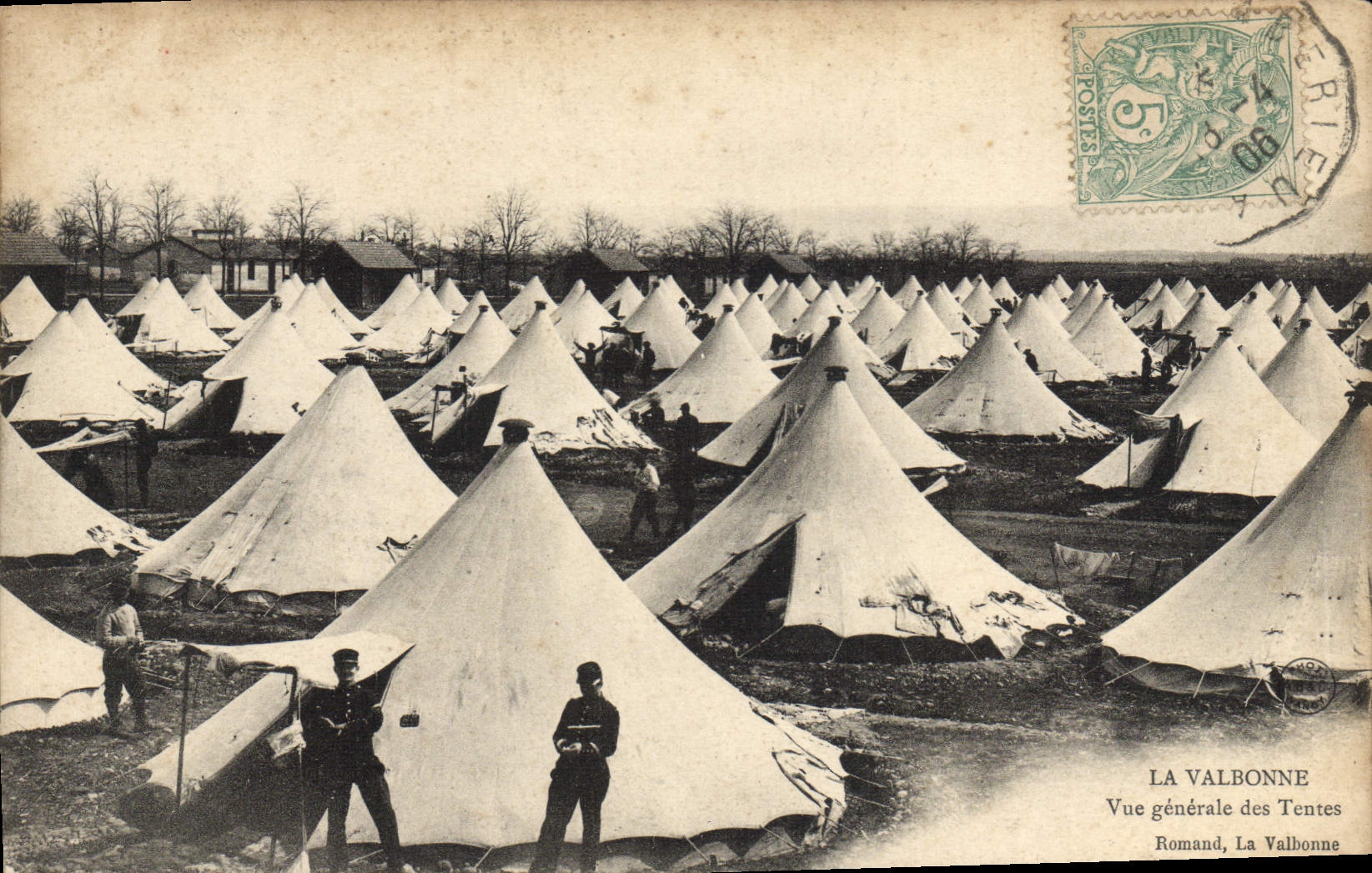 CPA Militaria La Valbonne Vue generale des tentes