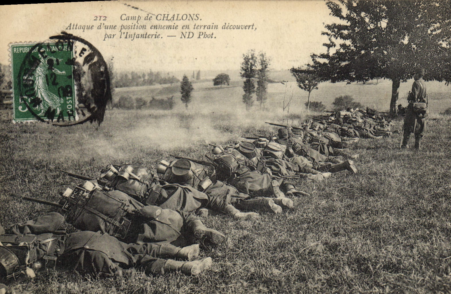 VINTAGE POSTCARD Militaria Camp of Trawl-nets Attacks of a position in ground discovered by the infantry