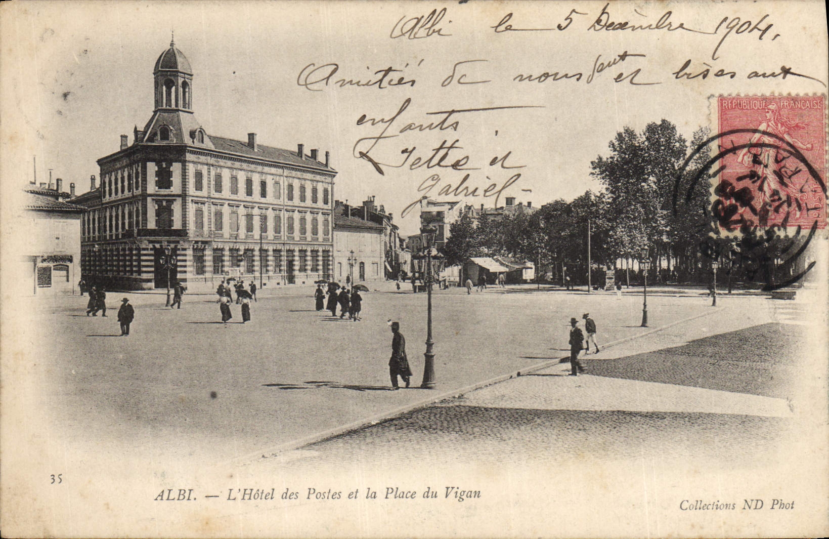 CPA Hotel des Postes et la Place du Vigan Albi
