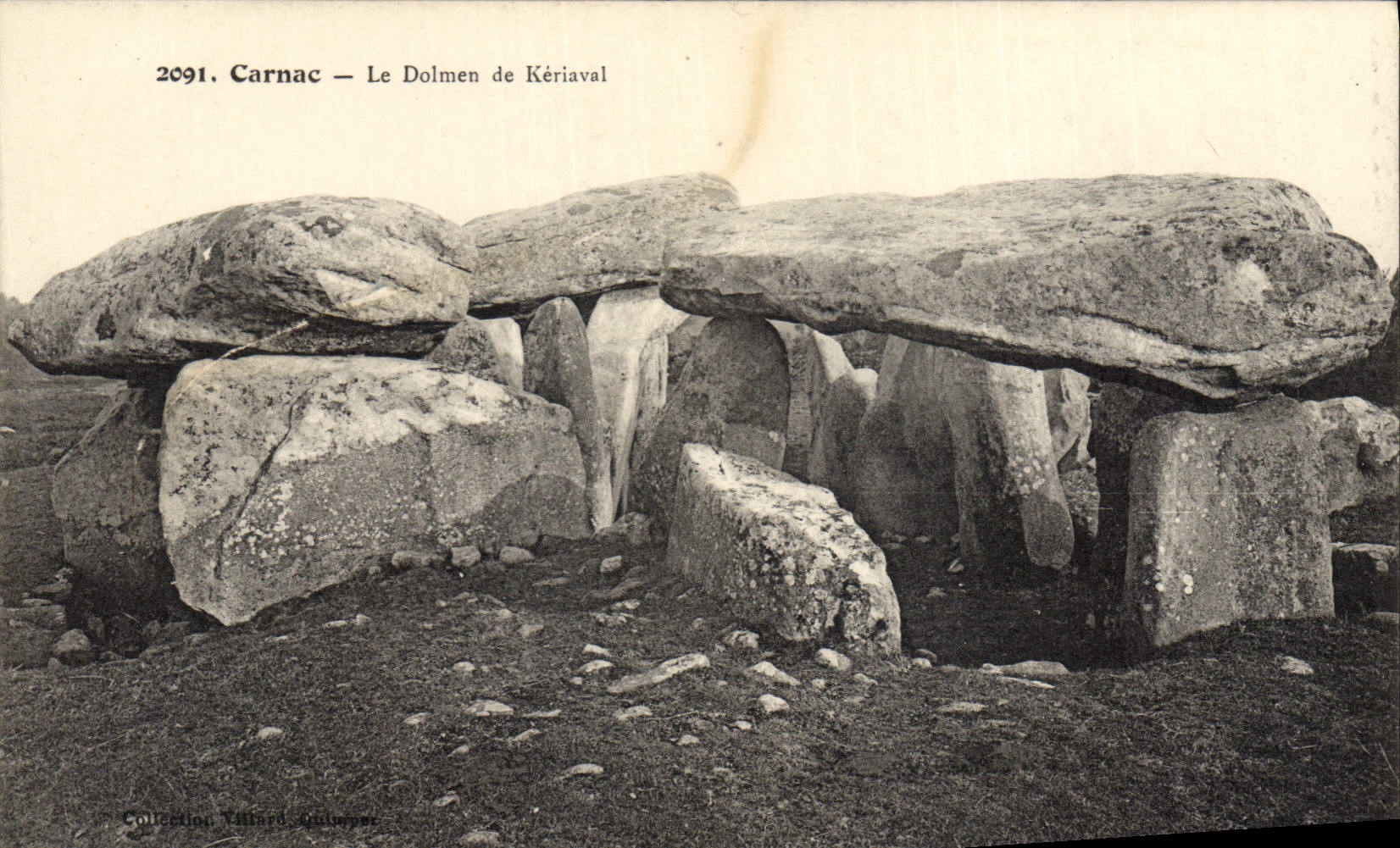 CPA Dolmen Menhir Carnac Le dolmende Keriaval