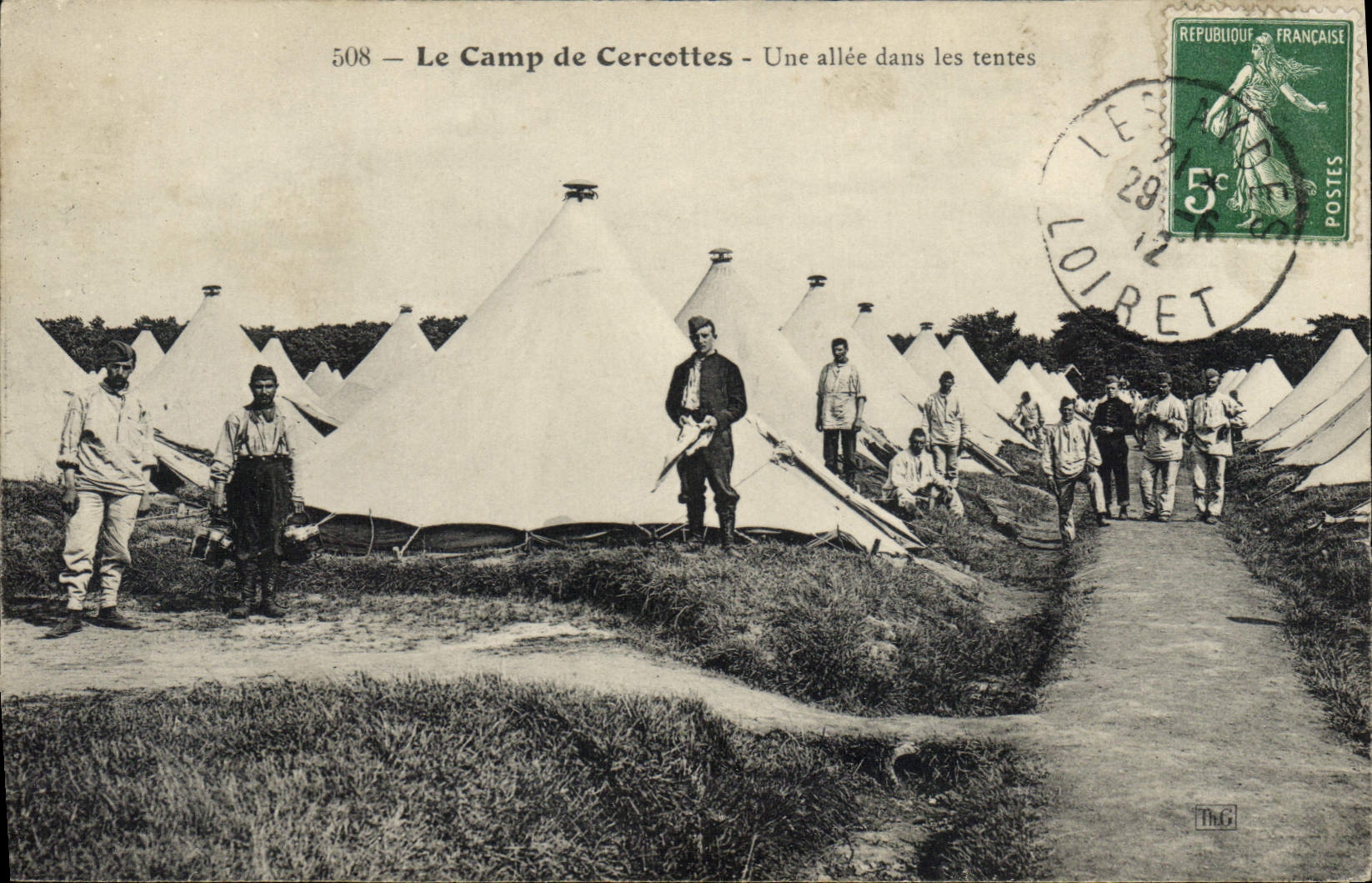 VINTAGE POSTCARD Militaria the camp of Cercottes an alley in the tents
