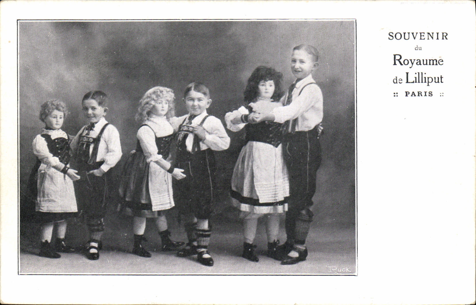 CPA Souvenir du Royaume de Lilliput Paris Nains