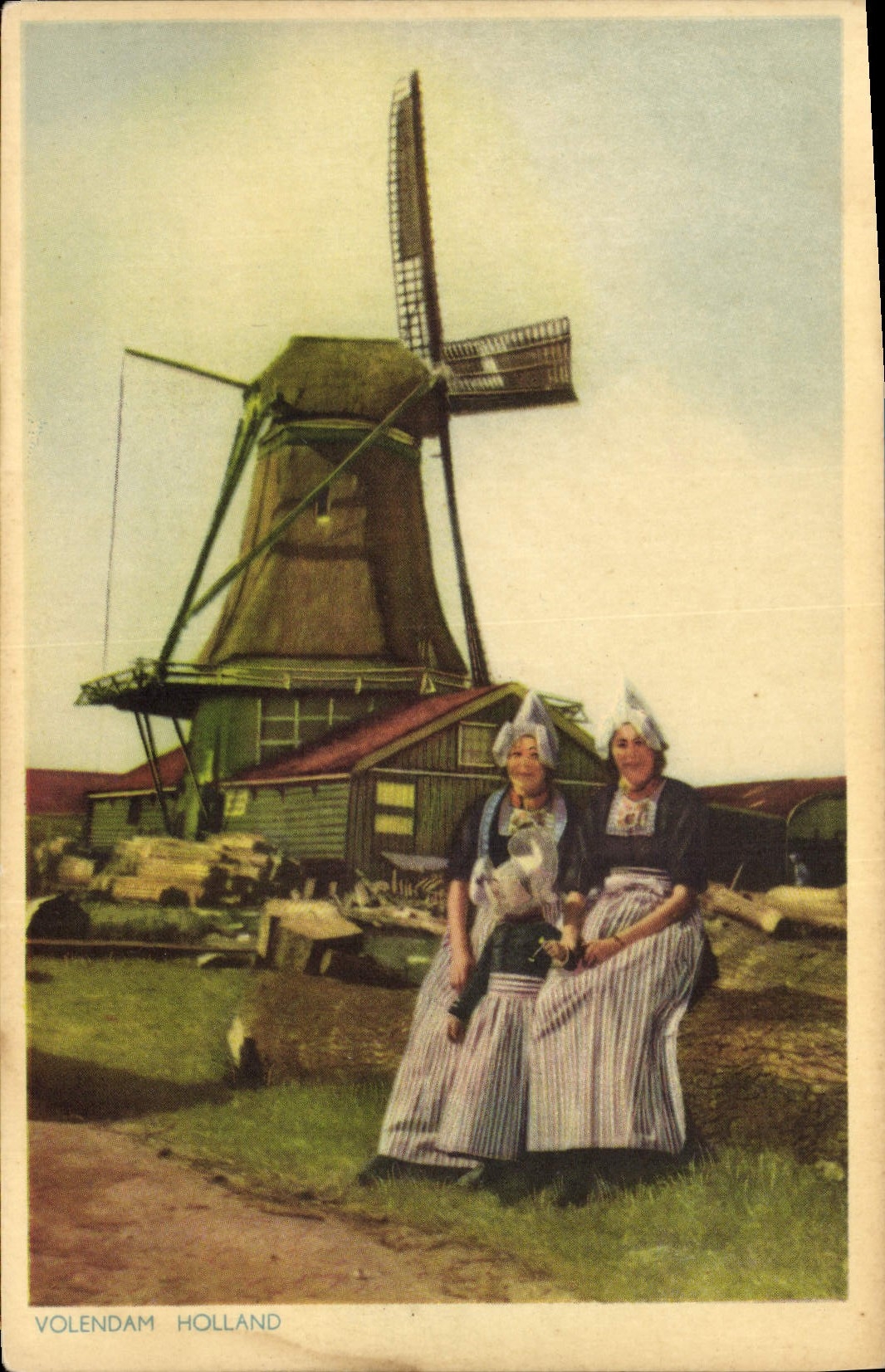VINTAGE POSTCARD Windmill Volendam Holland