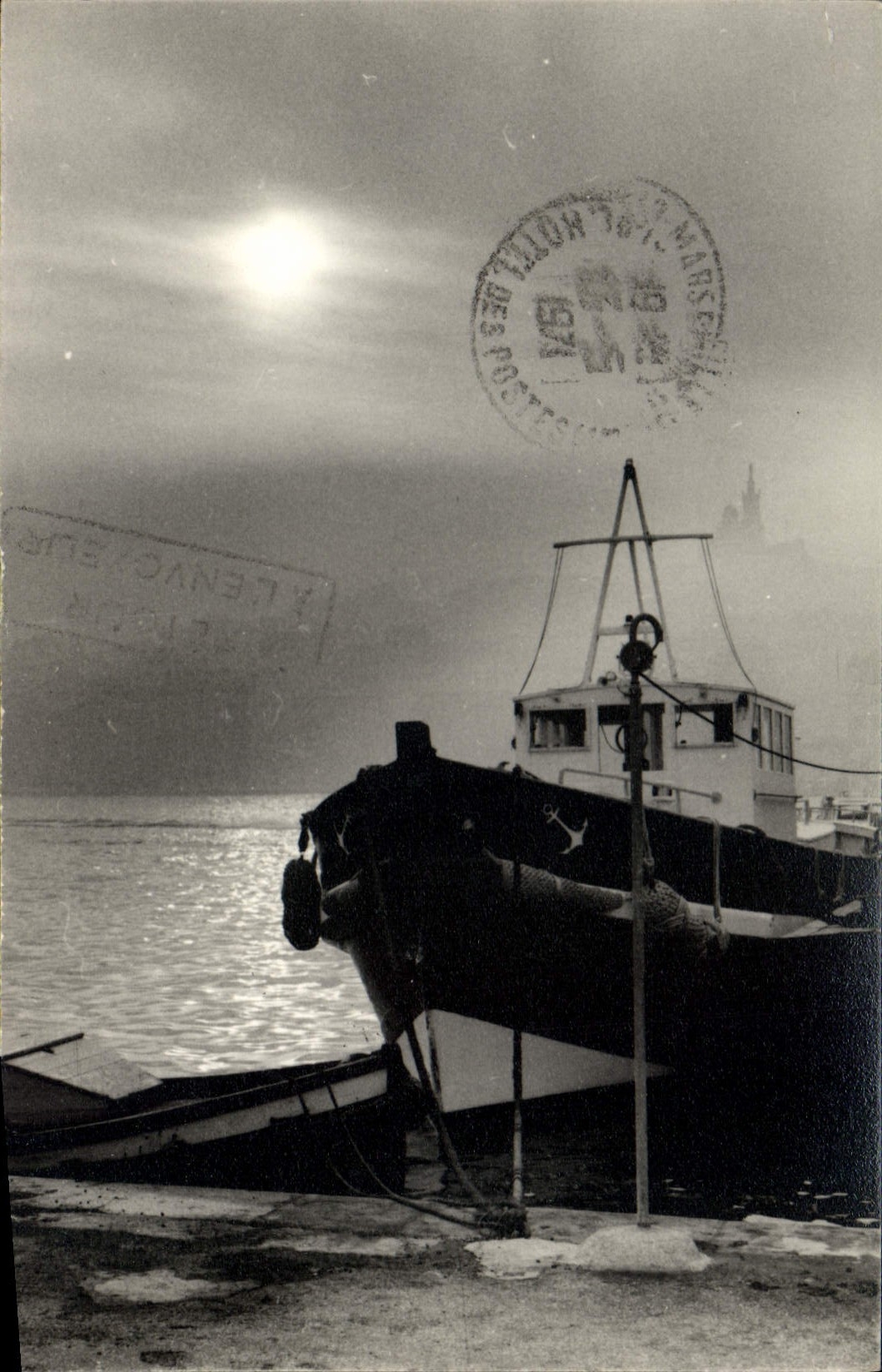 CARTE PHOTO Bateau de peche 