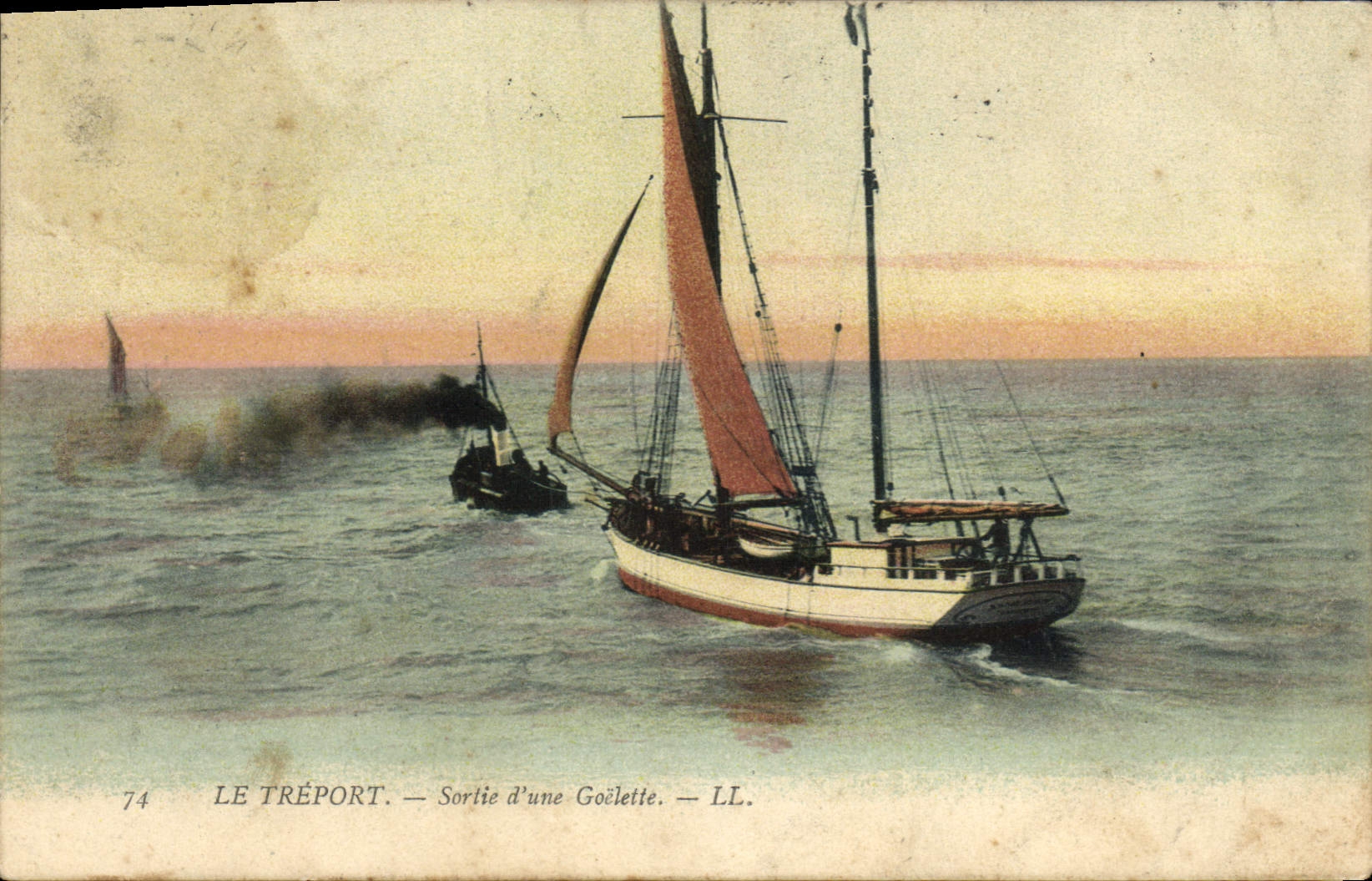 CPA Bateau de peche Le Treport sortie d'une goelette