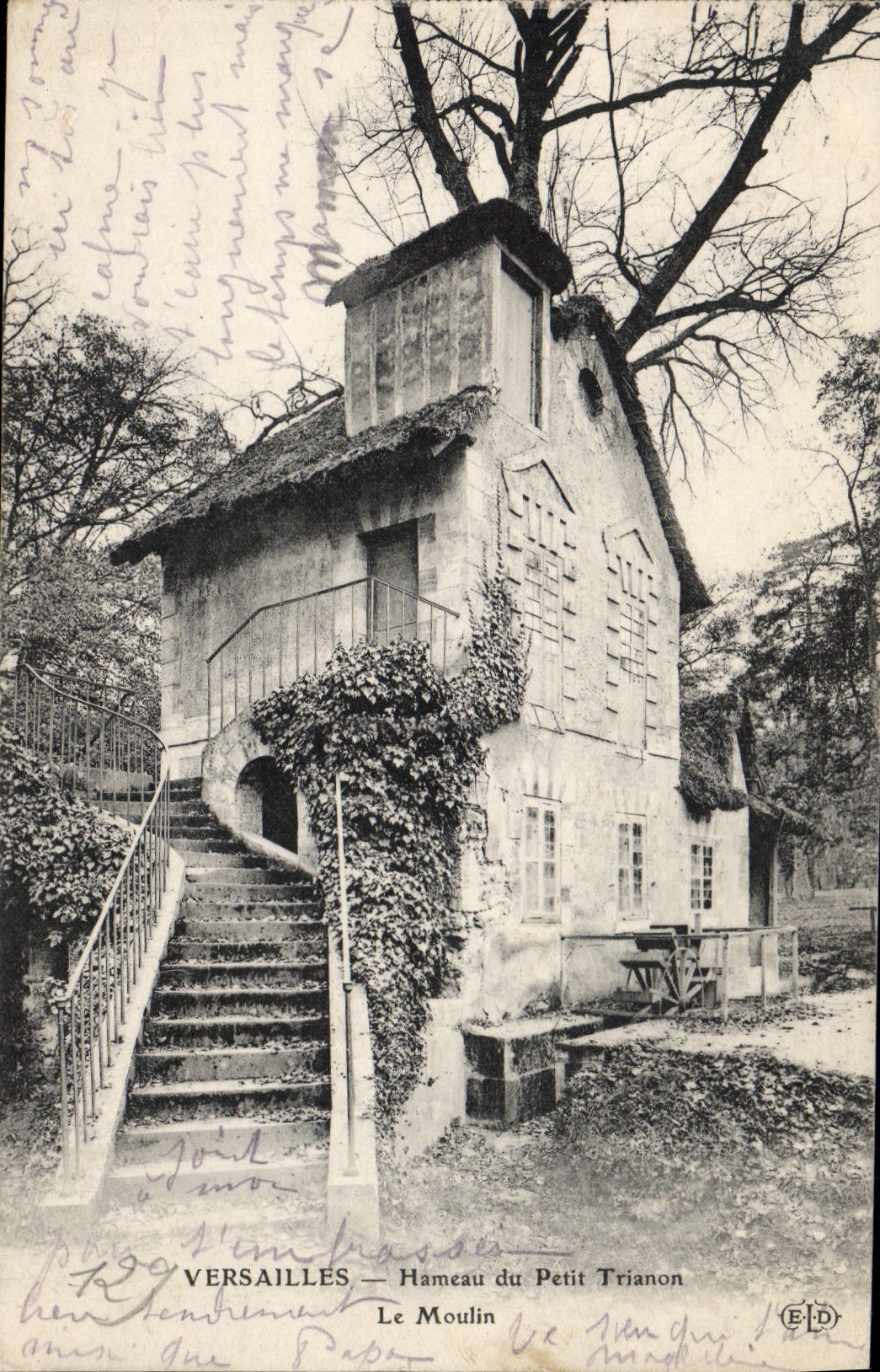 VINTAGE POSTCARD Water mill Versailles Hameau of Small Trianon the mill