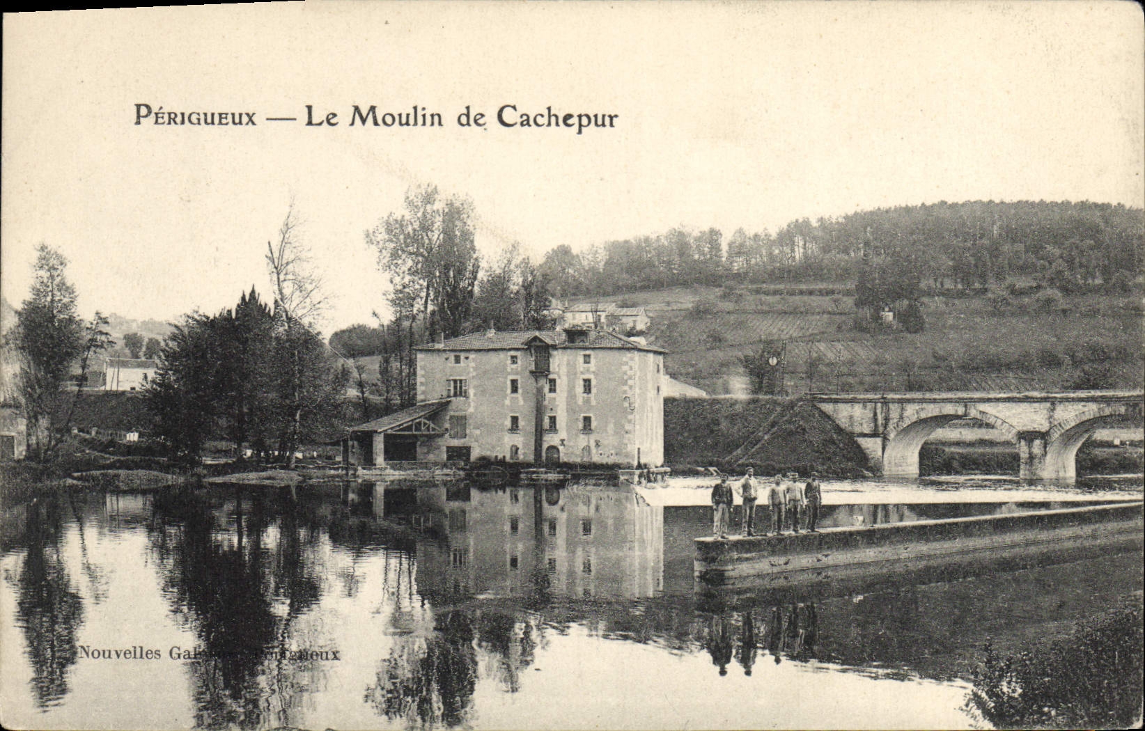 CPA Moulin a eau Perigueux Le moulin de Cachepur