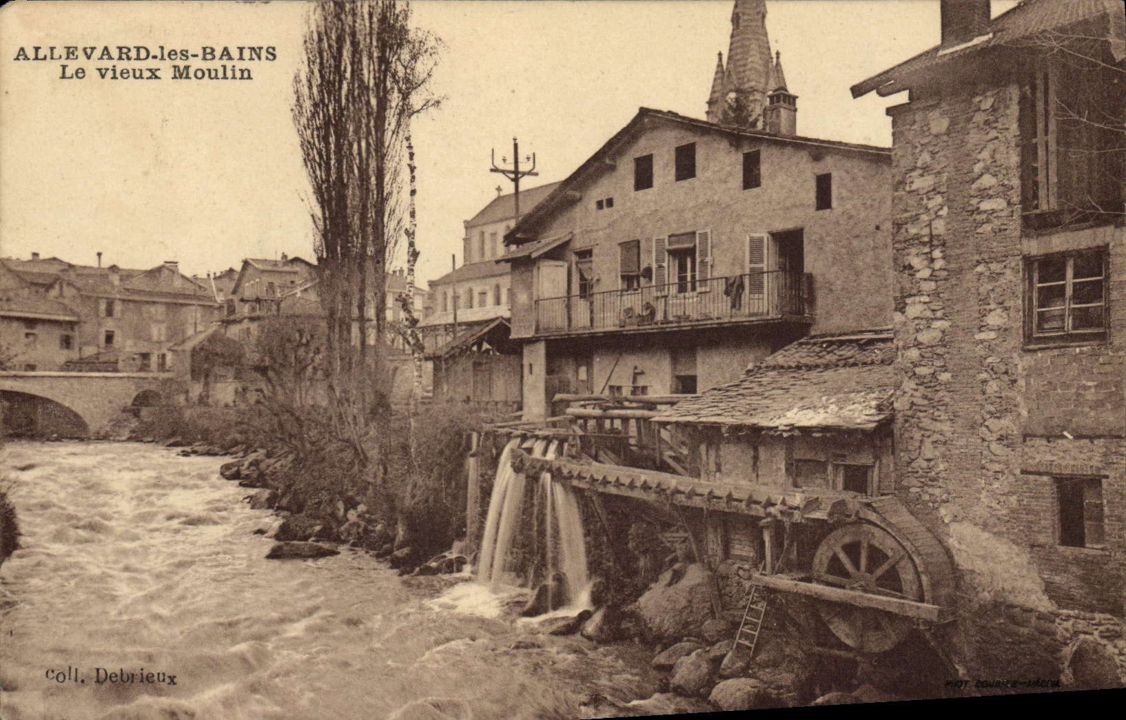 VINTAGE POSTCARD Water mill Allevard les Bains the old mill