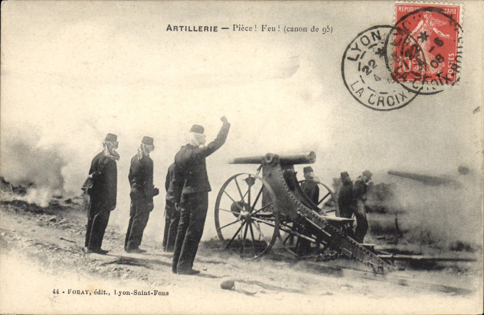 VINTAGE POSTCARD Militaria Artillery Part Fire