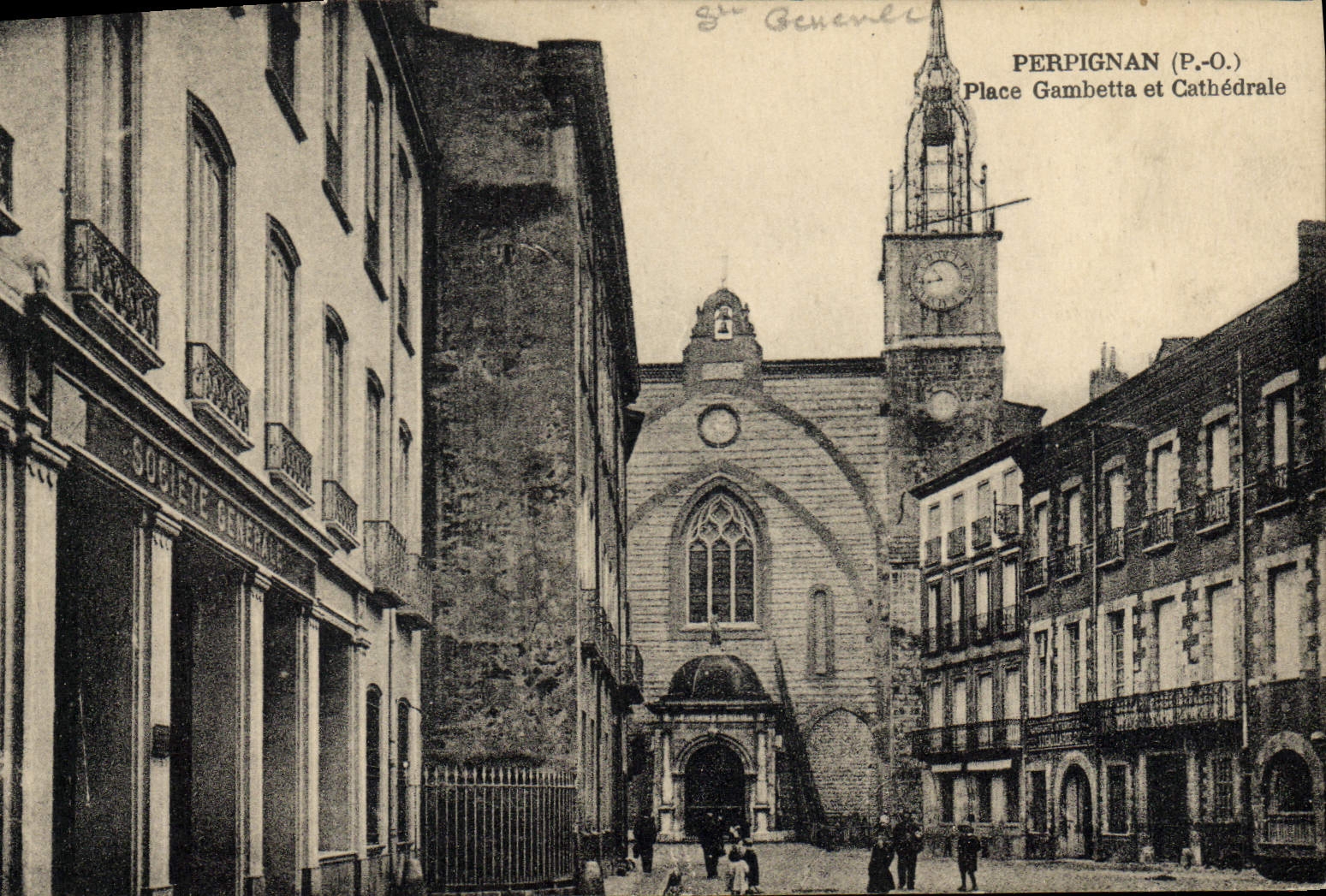 CPA Banque Perpignan place Gambetta et cathedrale Societe Generale