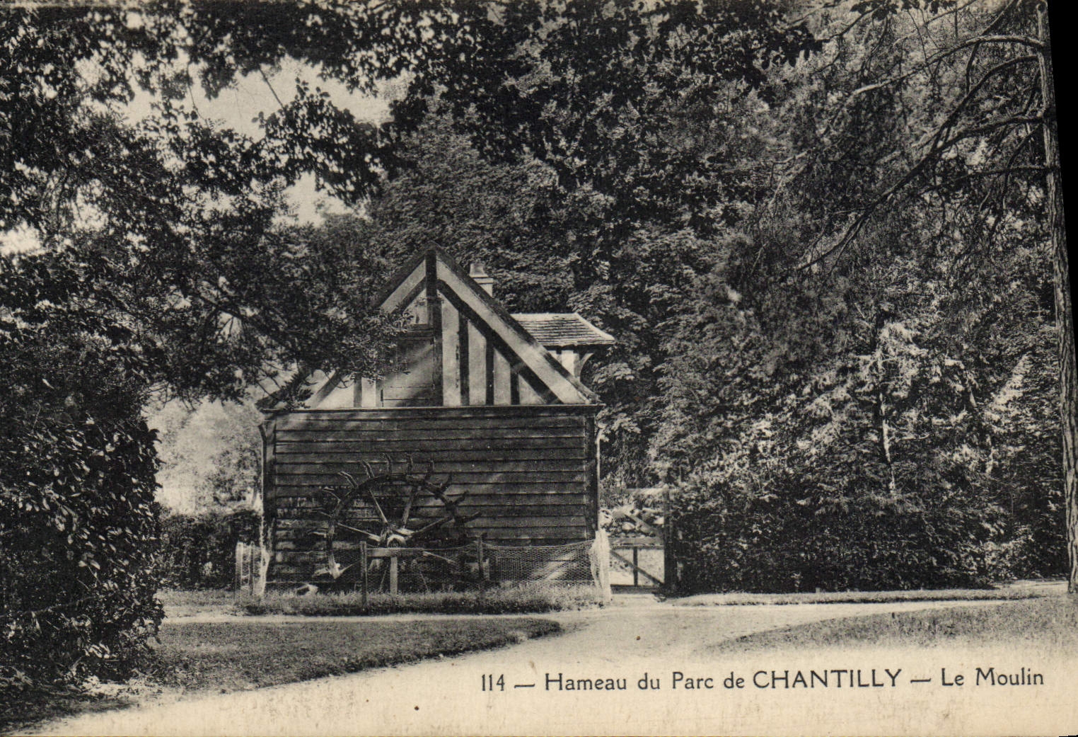 VINTAGE POSTCARD Water mill Hameau of the park of Chantilly