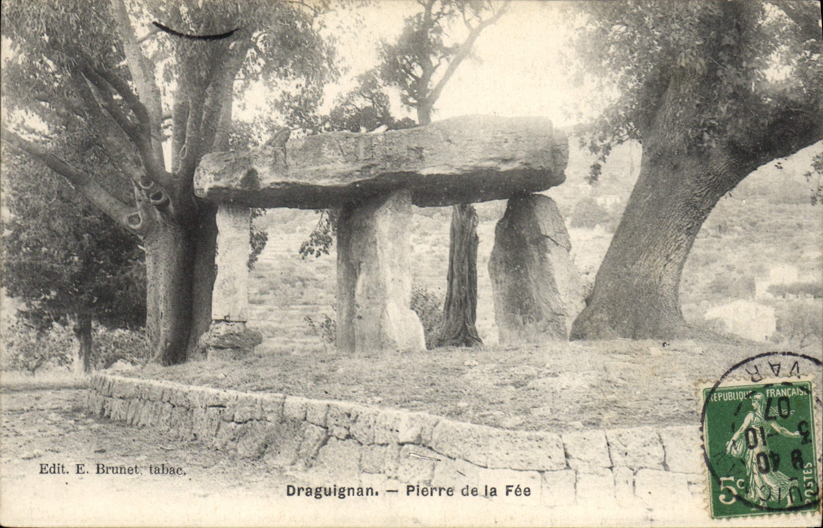 VINTAGE POSTCARD Dolmen Menhir Draguignan Pierre of the fairy