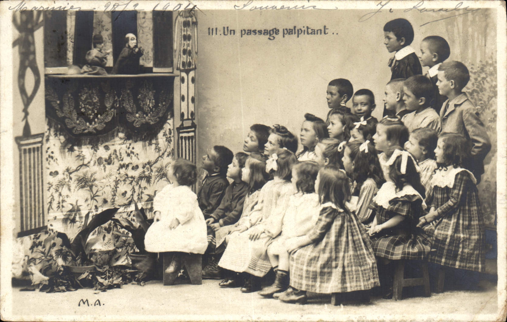 VINTAGE POSTCARD Theater Puppet a palpitating passage Children