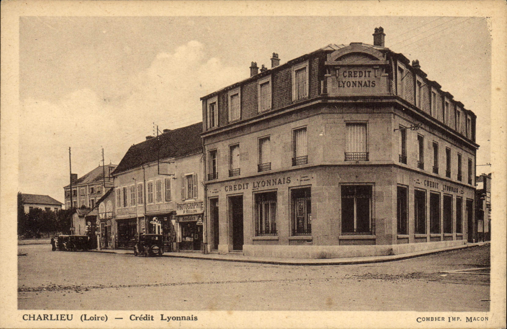 VINTAGE POSTCARD Bank Charlieu Crédit Lyonnais