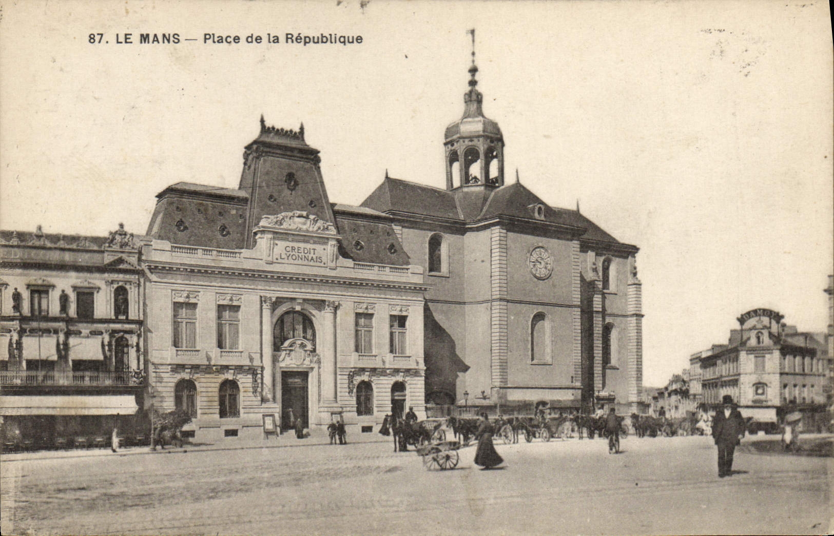 VINTAGE POSTCARD Banque Mans Places Prefecture Crédit Lyonnais
