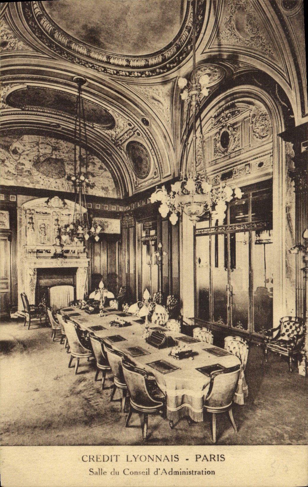 VINTAGE POSTCARD Bank Crédit Lyonnais Paris Room of the board of directors